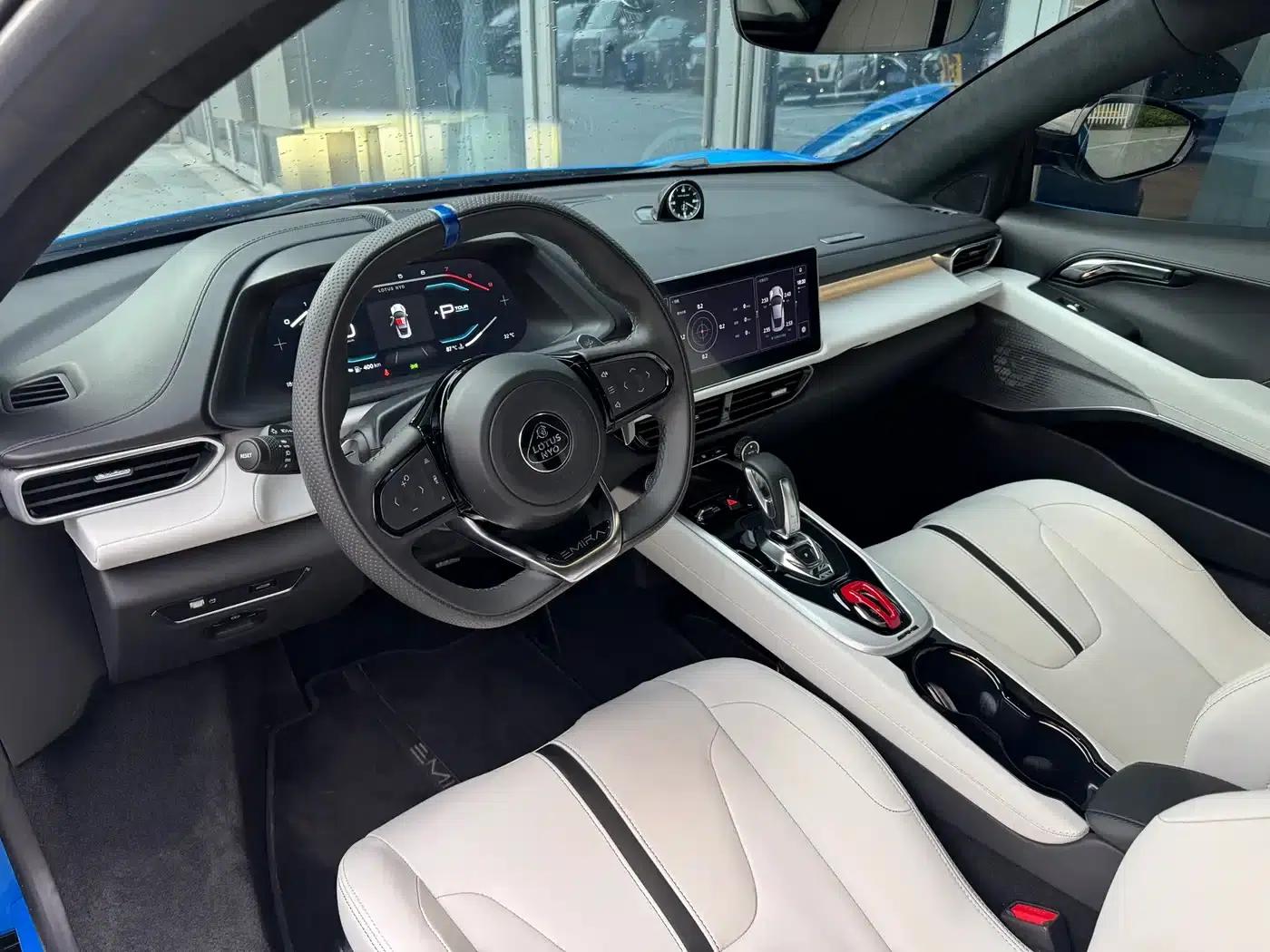 EMIRA 2021 2.0T DCT First Edition — миниатюра 20