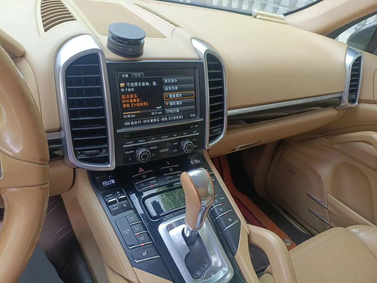 Porsche Cayenne 2011 Cayenne 3.0T — миниатюра 13