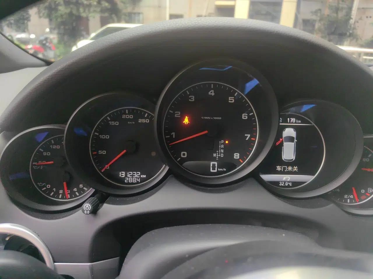 Porsche Cayenne 2015 Cayenne 3.0T — миниатюра 11
