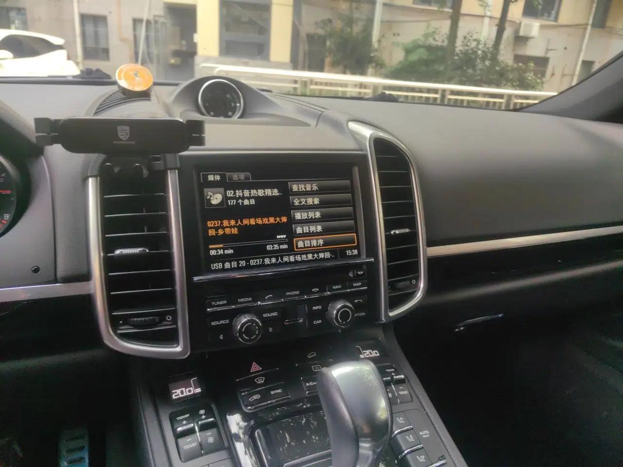 Porsche Cayenne 2015 Cayenne 3.0T — миниатюра 13