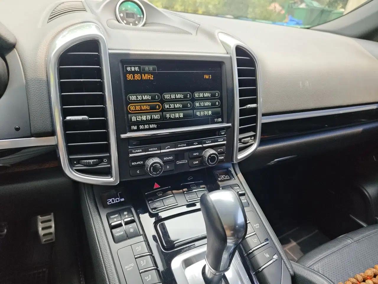 Porsche Cayenne 2011 Cayenne 3.0T — миниатюра 13