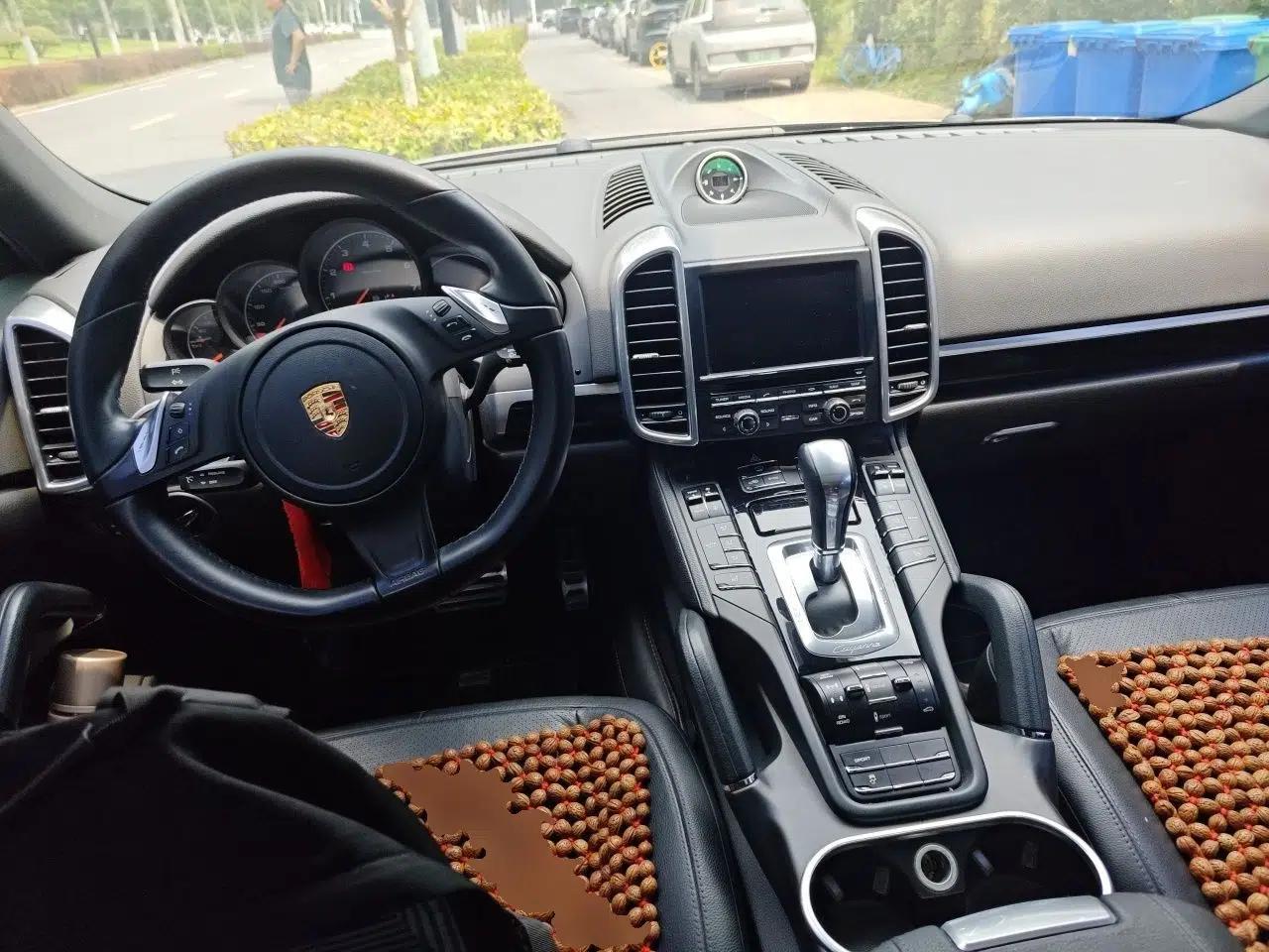 Porsche Cayenne 2011 Cayenne 3.0T — миниатюра 9