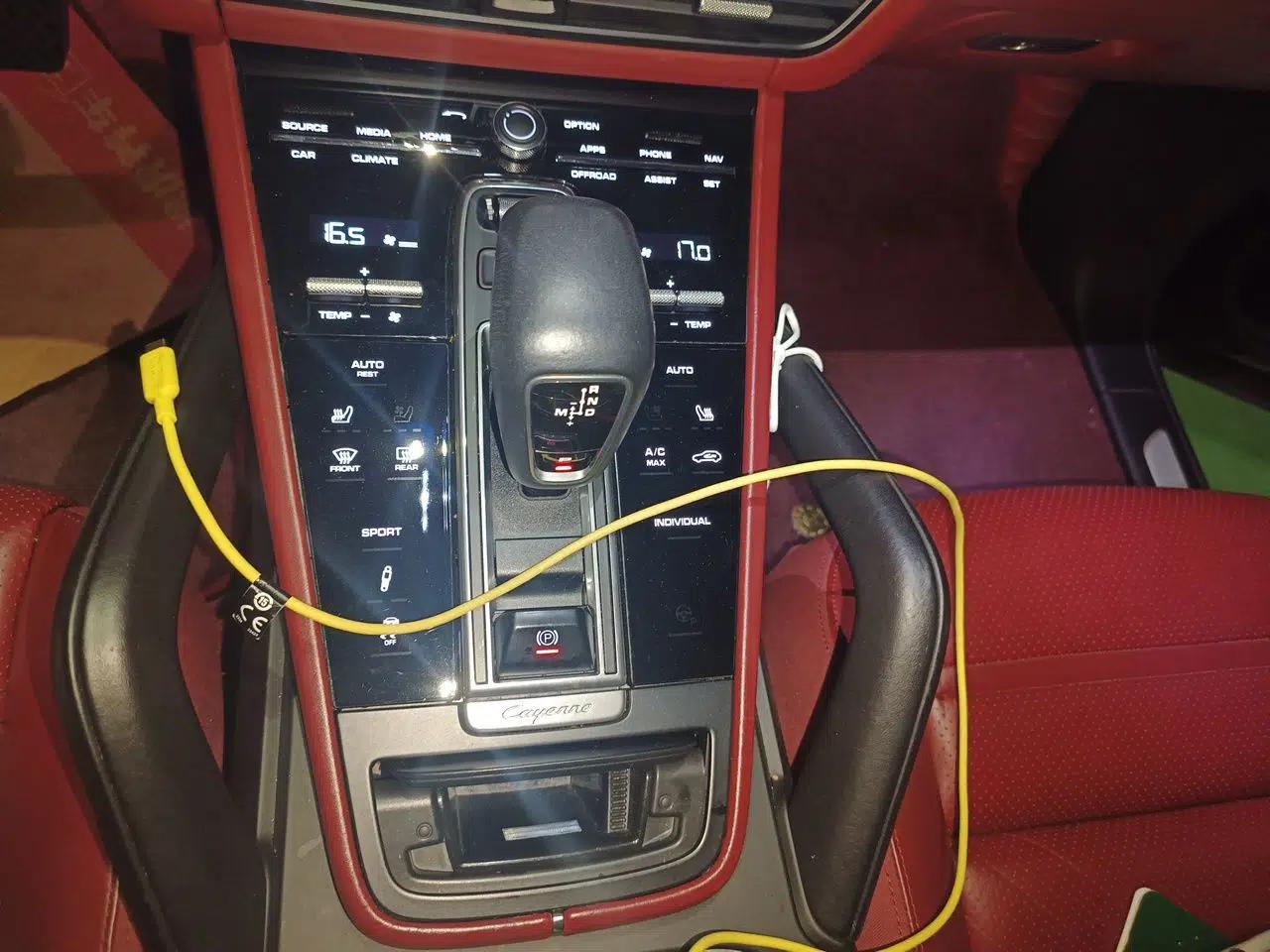 Porsche Cayenne 2019 Cayenne 3.0T — миниатюра 14