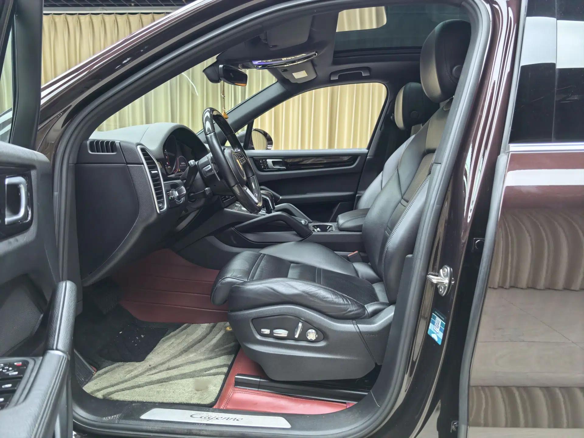 Porsche Cayenne 2018 Cayenne 3.0T — миниатюра 28