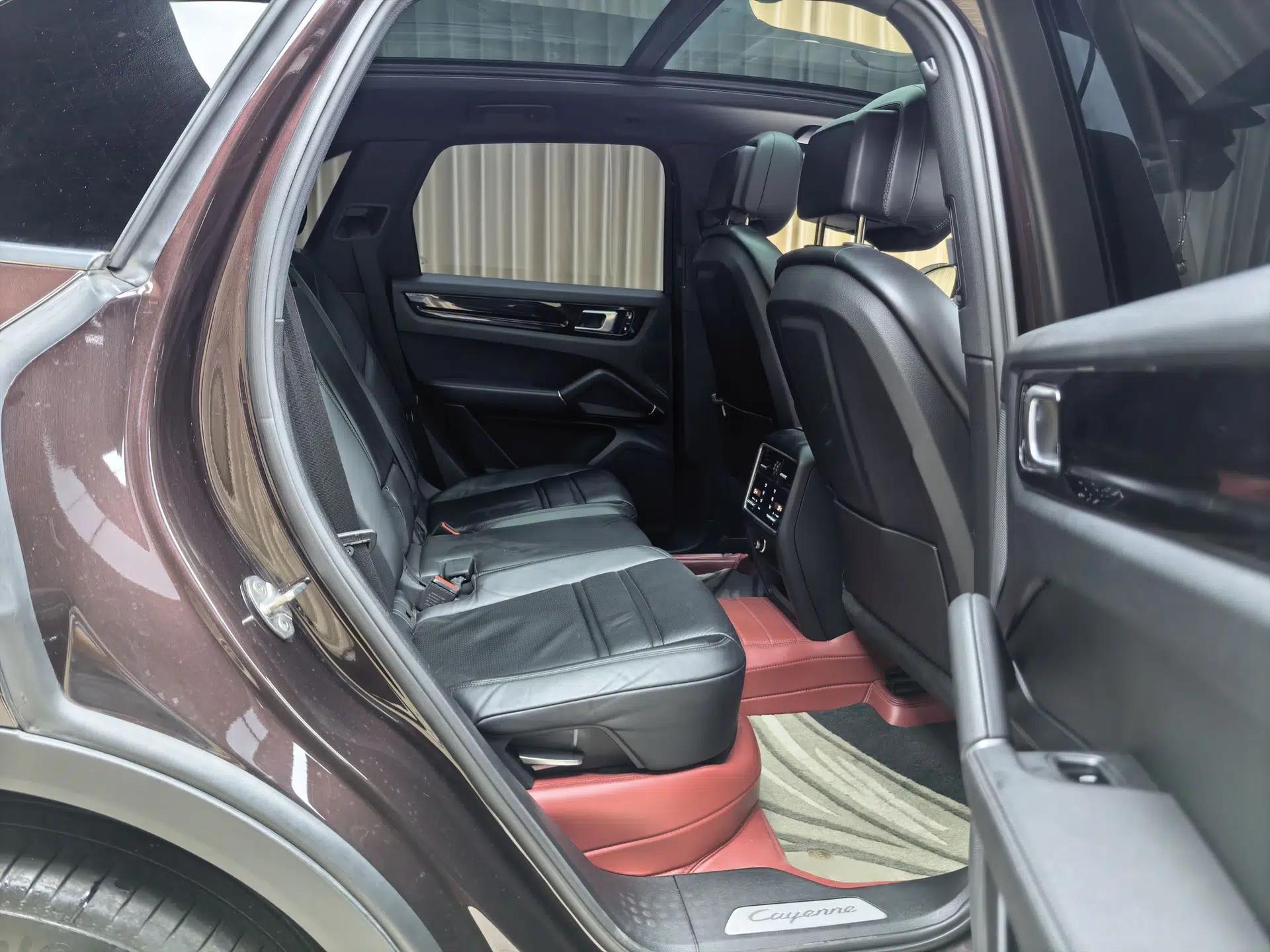 Porsche Cayenne 2018 Cayenne 3.0T — миниатюра 31