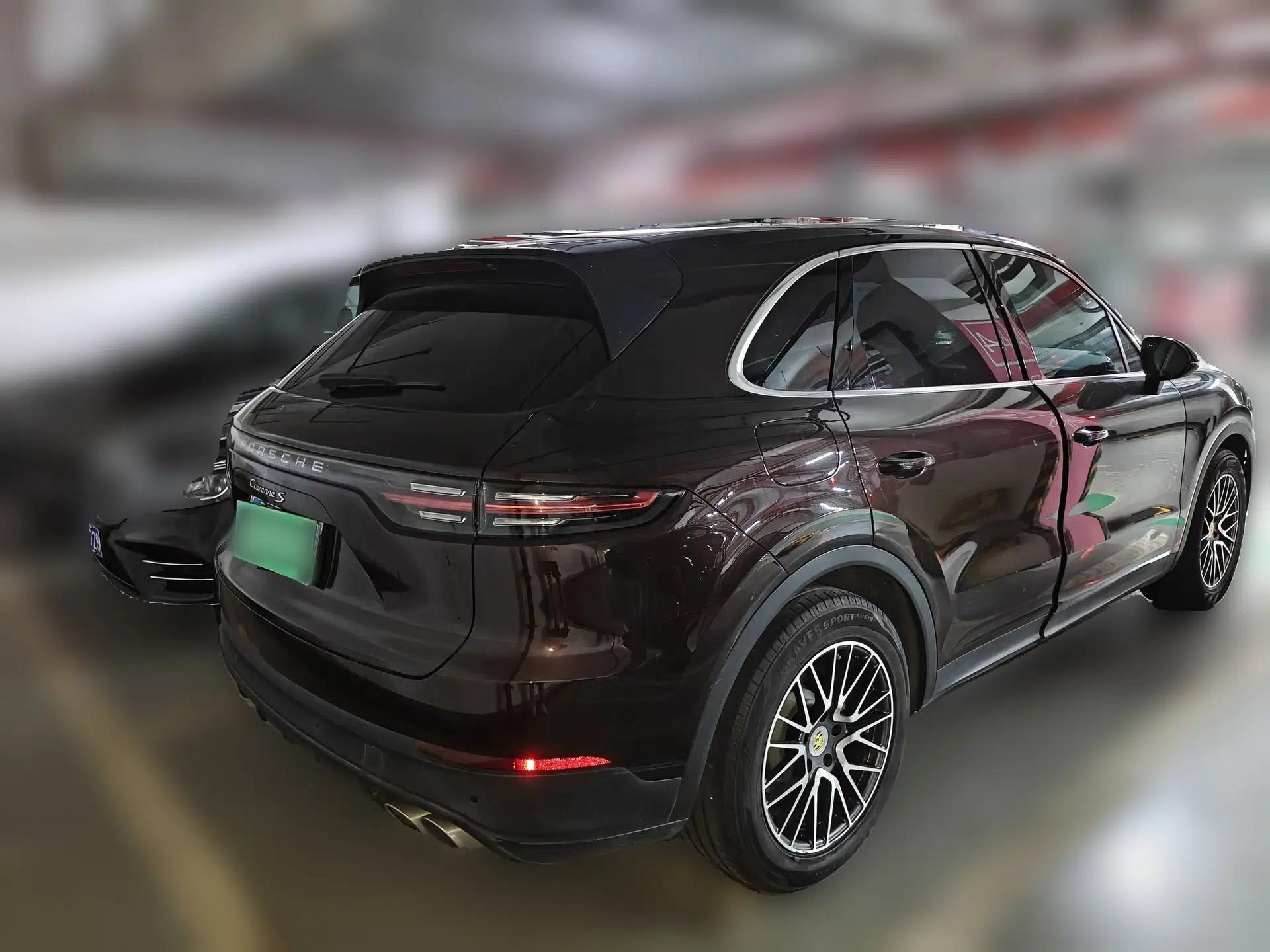 Porsche Cayenne 2018 Cayenne S 2.9T — миниатюра 6