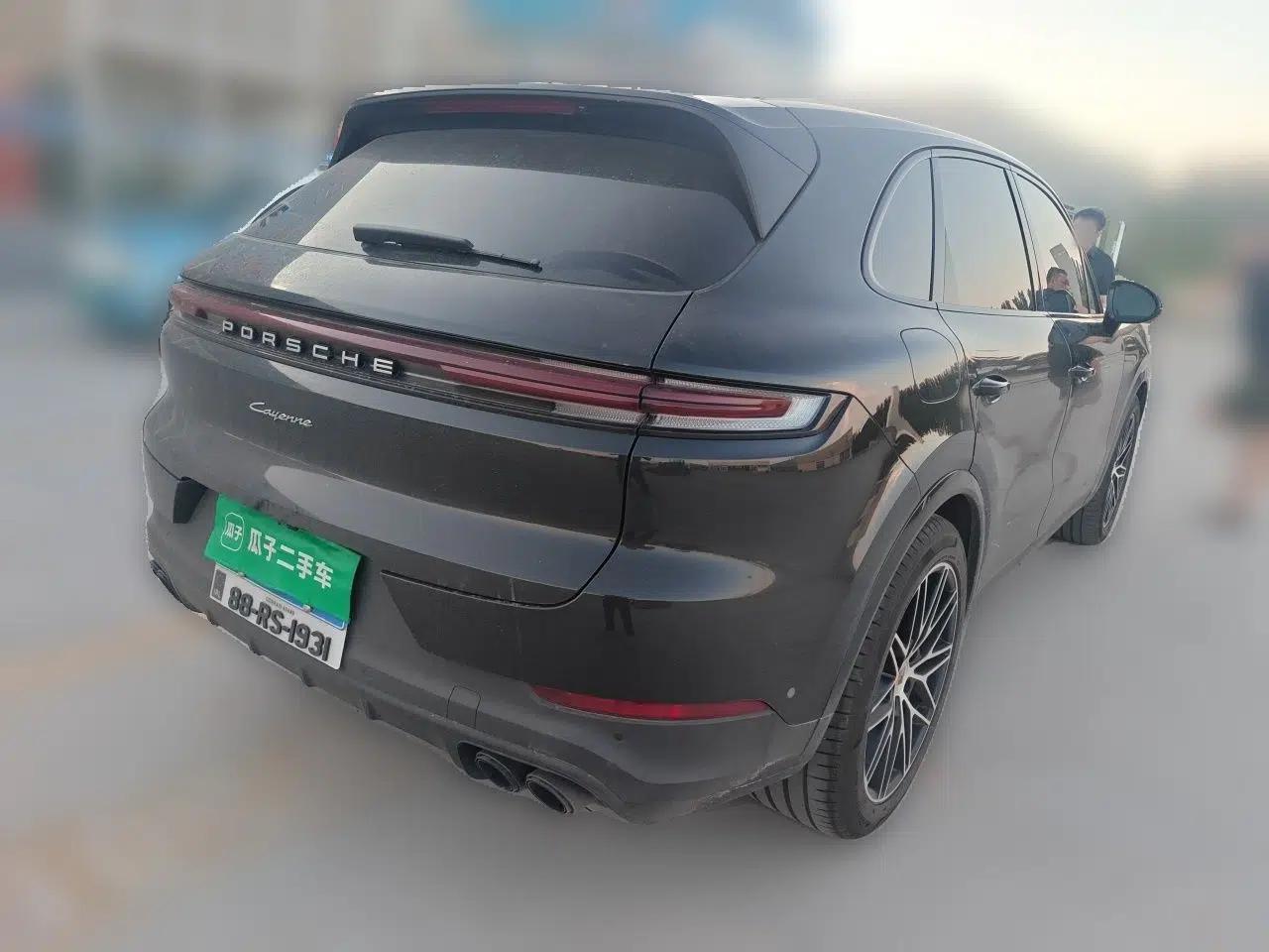 Porsche Cayenne 2025 Cayenne 3.0T Dream-Chasing Edition — миниатюра 6