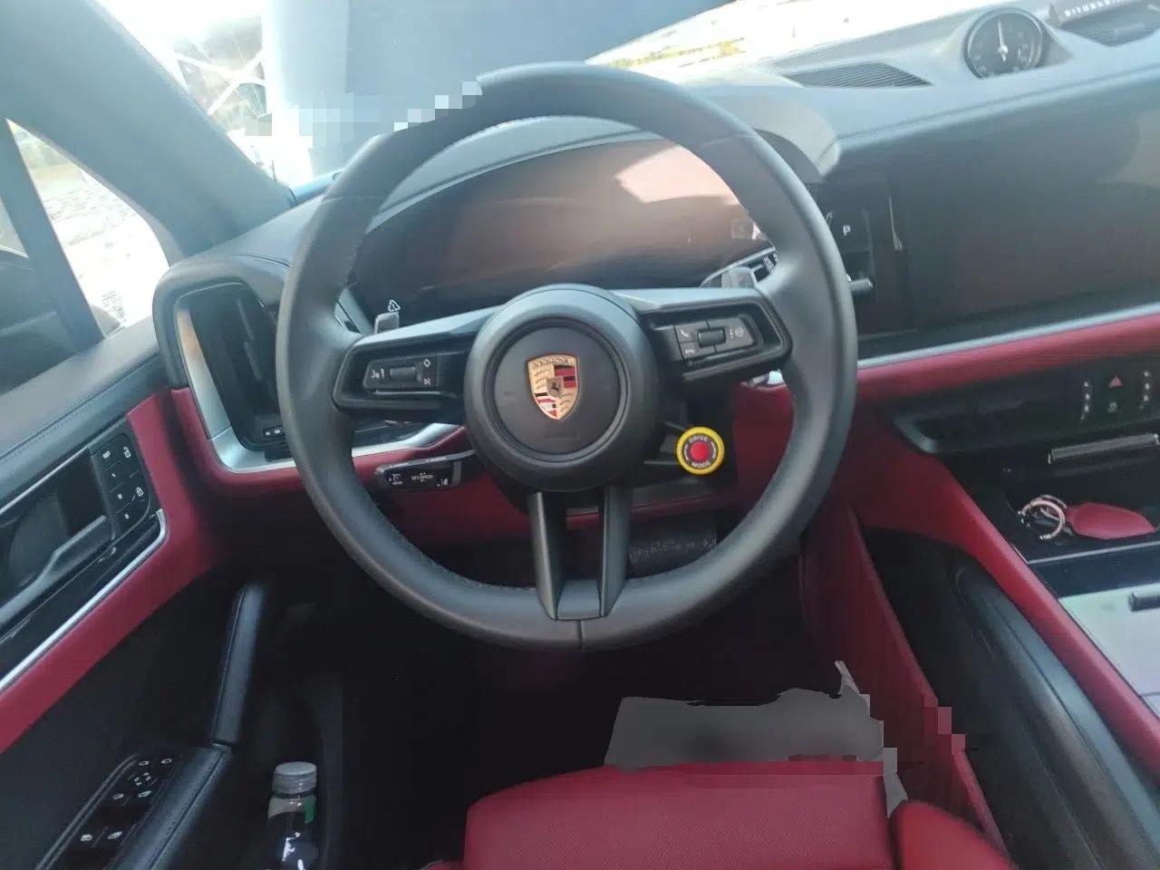 Porsche Cayenne 2025 Cayenne 3.0T Dream-Chasing Edition — миниатюра 10