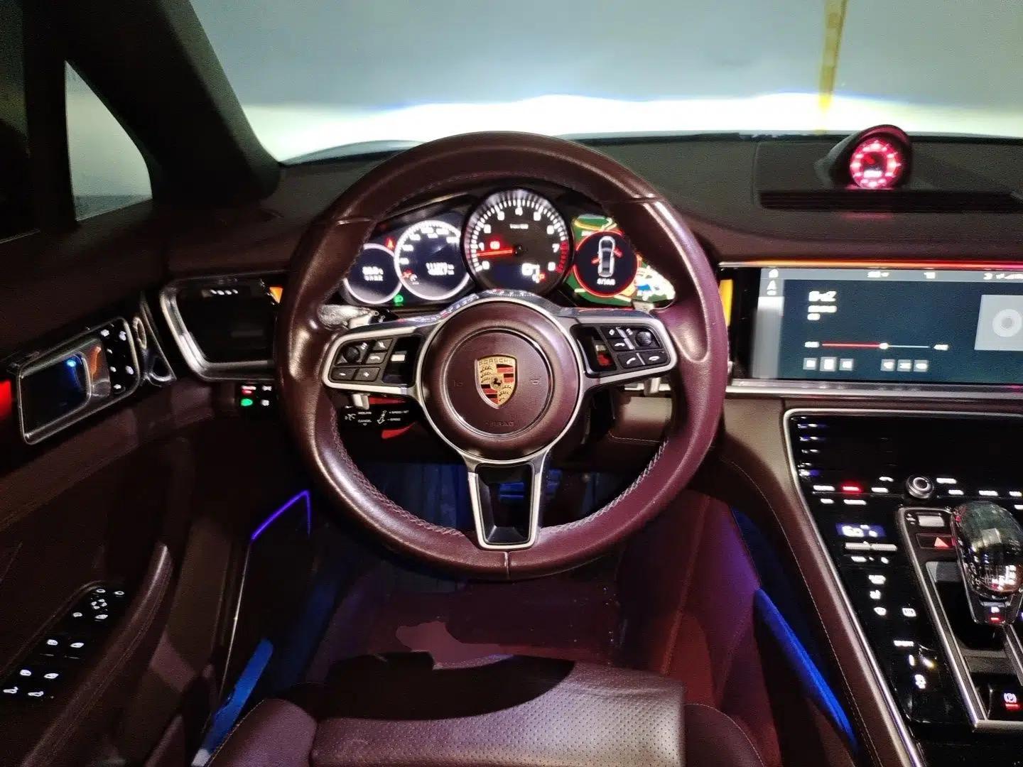 Porsche Panamera 2017 Panamera 4 Executive Long Wheelbase 3.0T — миниатюра 10