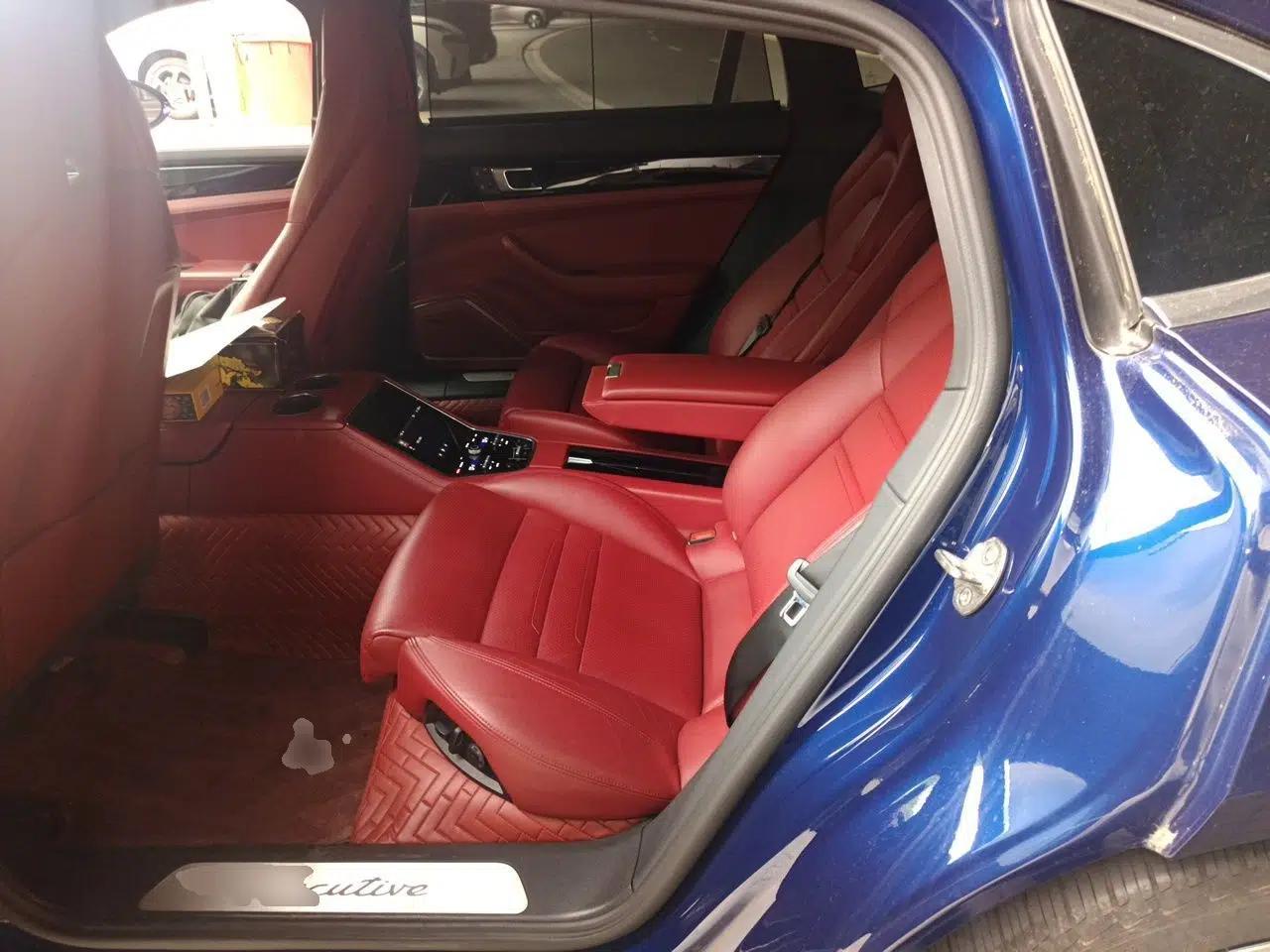 Porsche Panamera 2022 Panamera Executive Long Wheelbase 2.9T — миниатюра 17