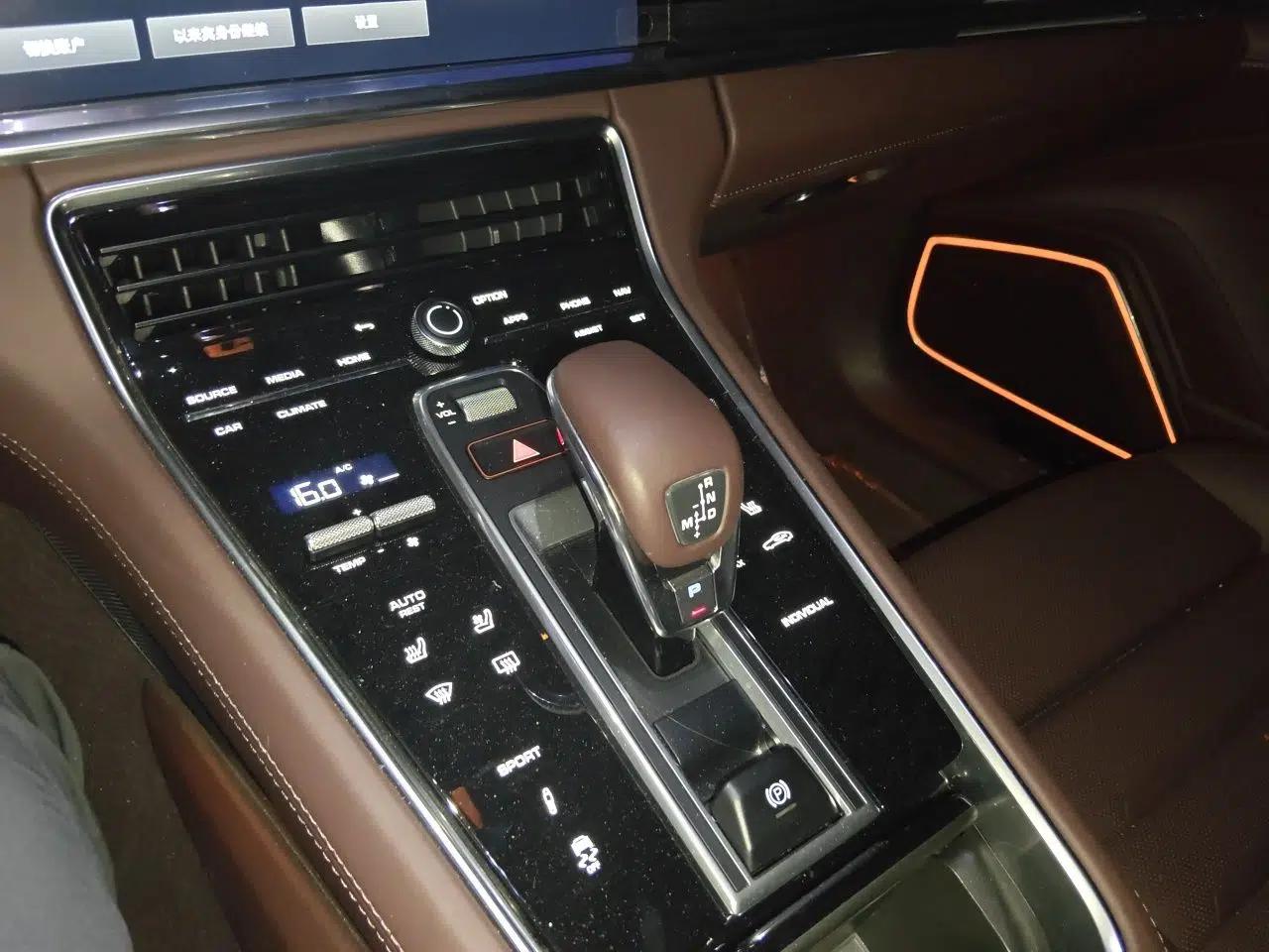 Porsche Panamera 2023 Facelifted Panamera 2.9T Platinum Edition — миниатюра 14