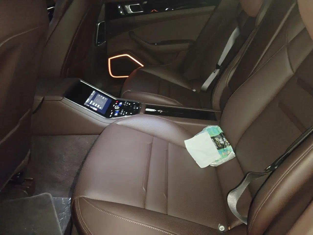 Porsche Panamera 2023 Facelifted Panamera 2.9T Platinum Edition — миниатюра 17