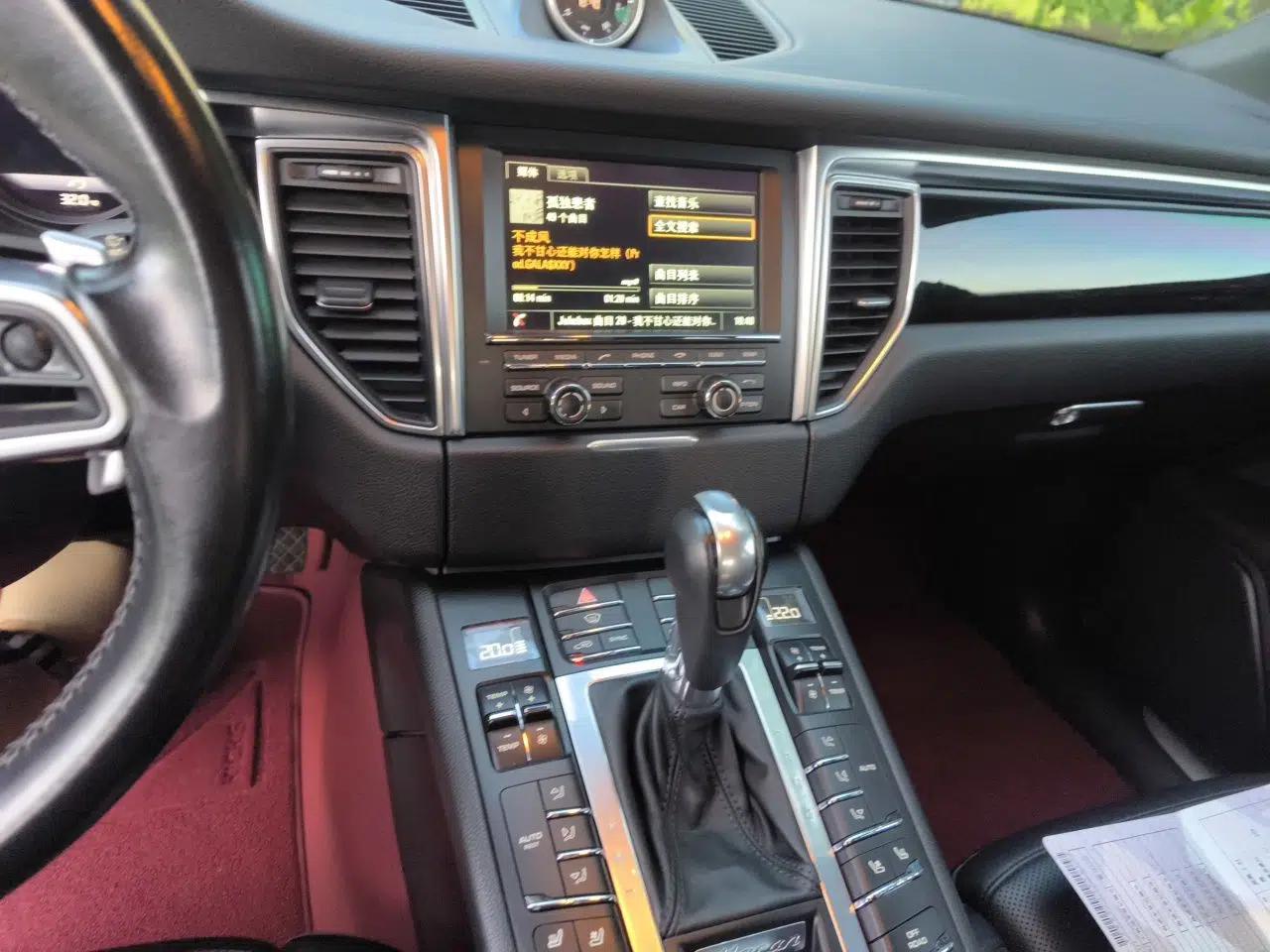 Porsche Macan 2016 Macan S 3.0T — миниатюра 10