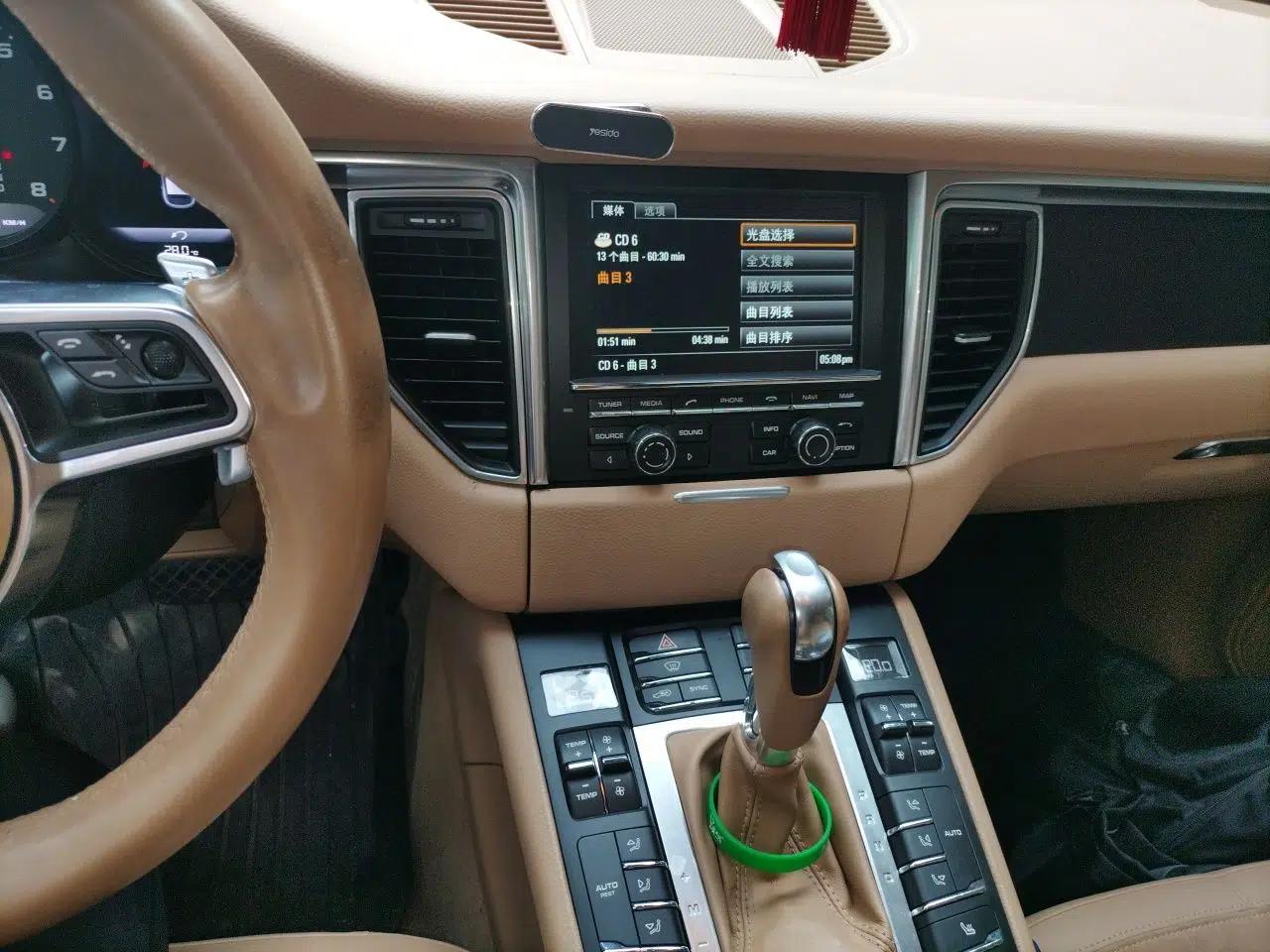 Porsche Macan 2014 Macan 2.0T — миниатюра 13