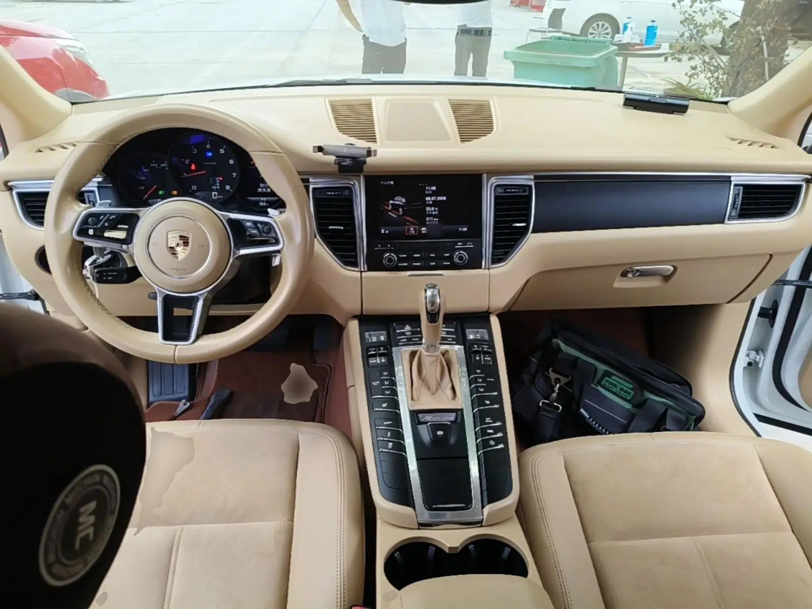 Porsche Macan 2017 Macan 2.0T — миниатюра 17