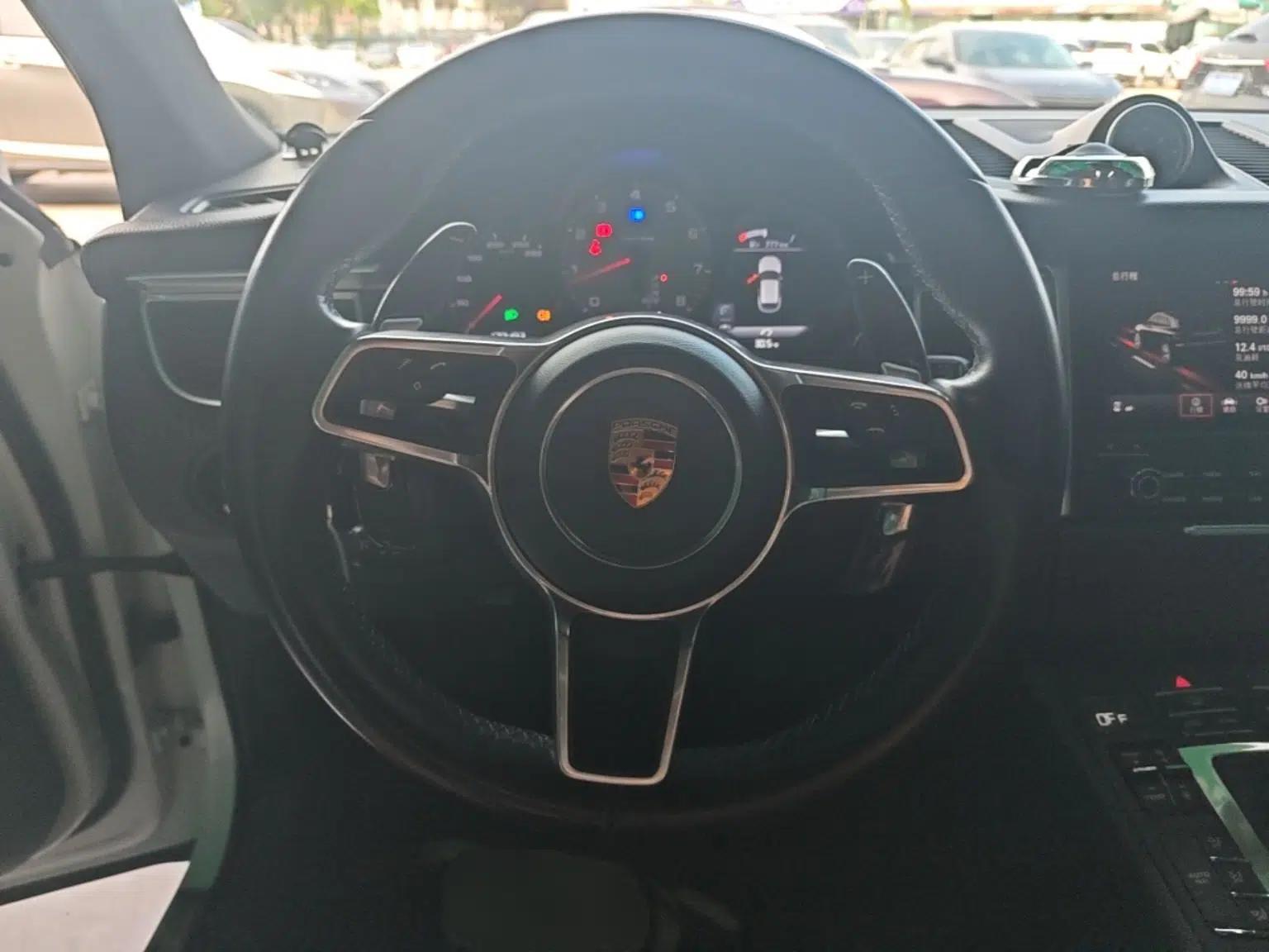Porsche Macan 2017 Macan S 3.0T — миниатюра 18
