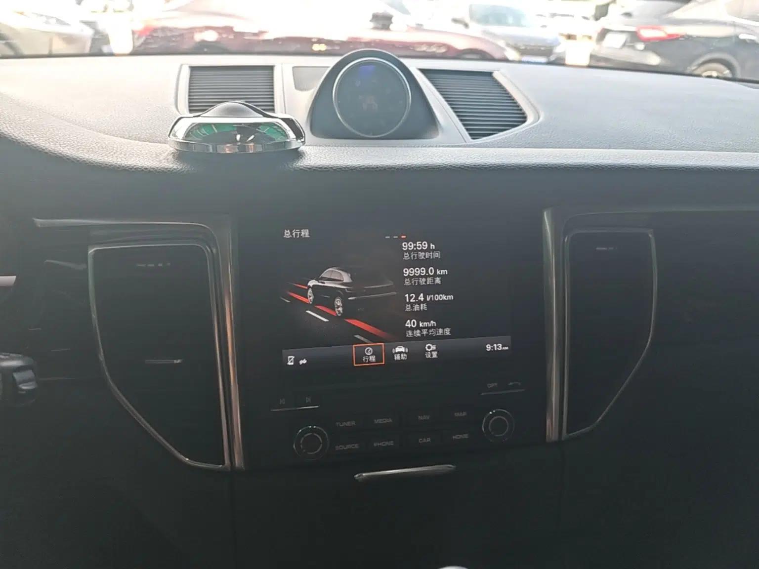 Porsche Macan 2017 Macan S 3.0T — миниатюра 20