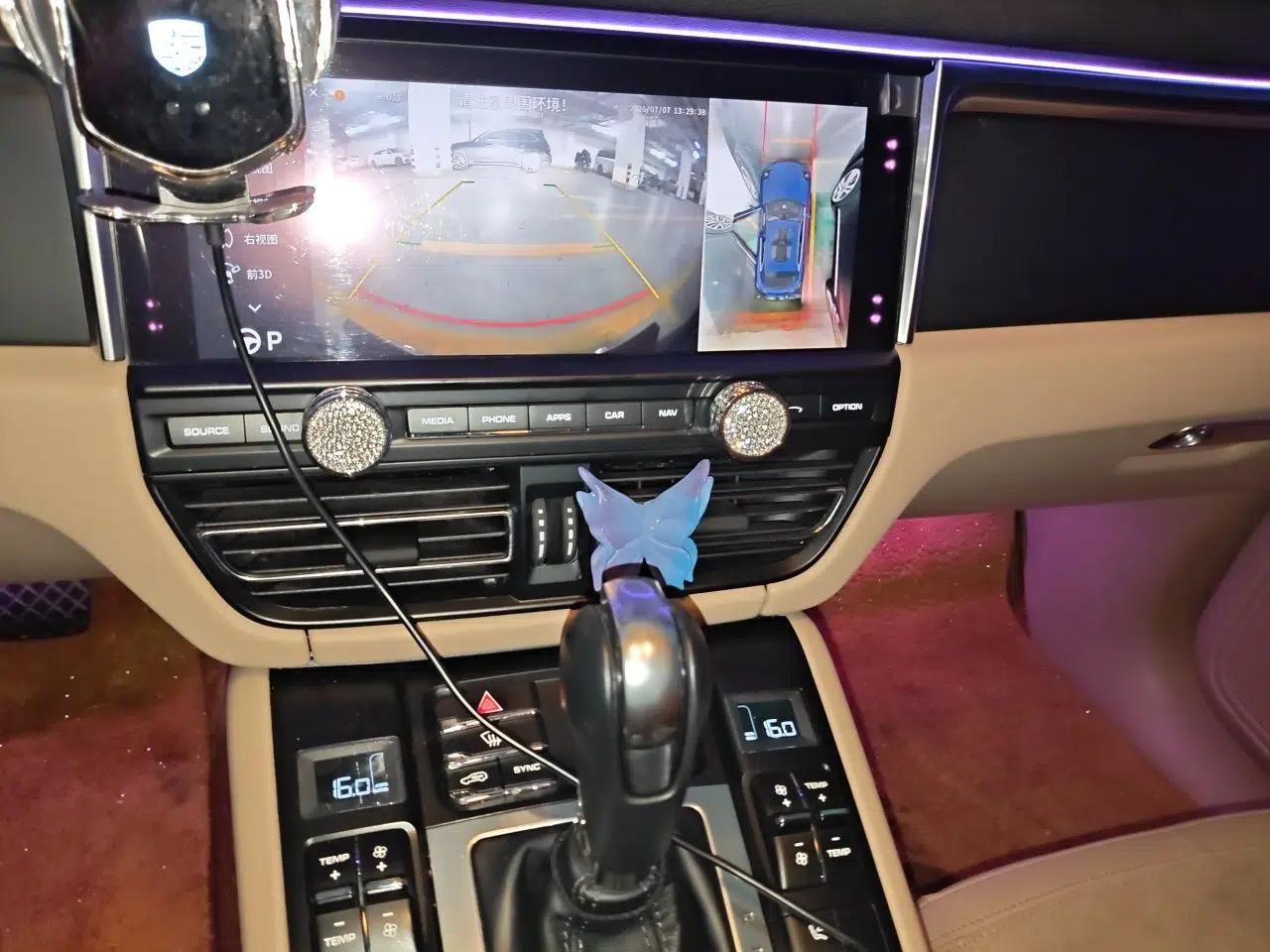 Porsche Macan 2018 Macan 2.0T — миниатюра 13