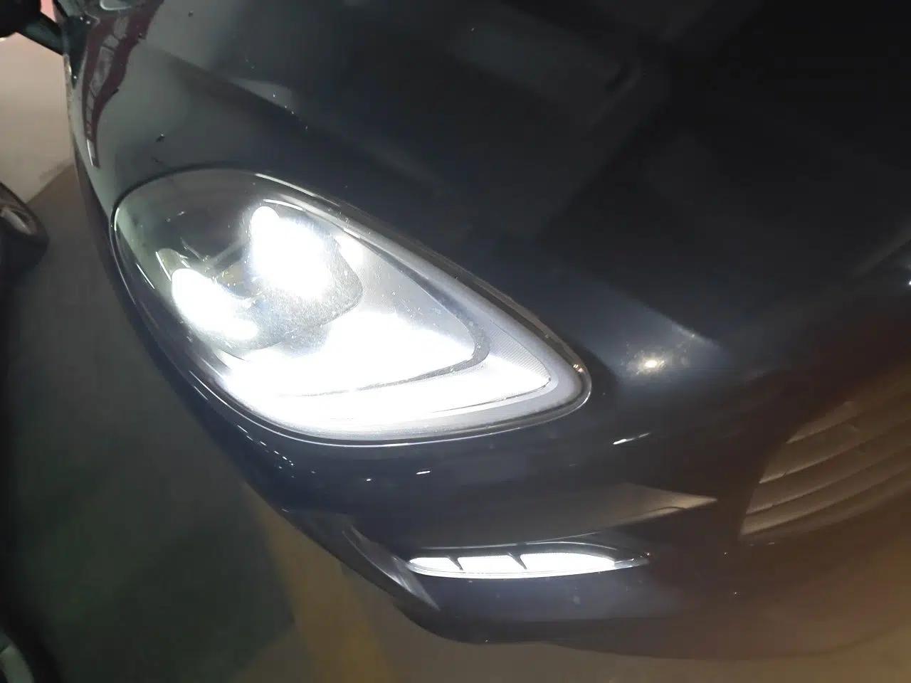 Porsche Macan 2018 Macan 2.0T — миниатюра 7