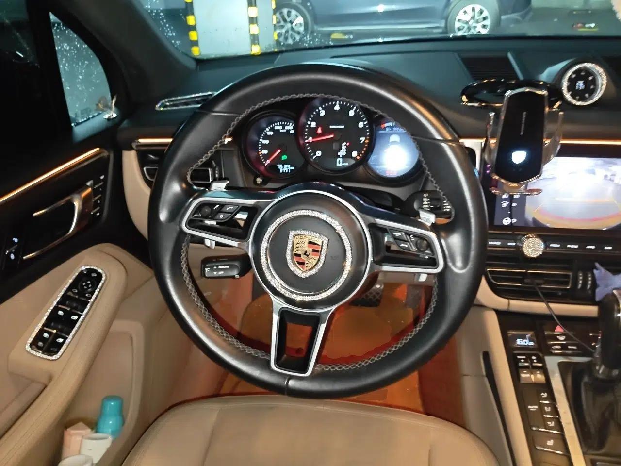 Porsche Macan 2018 Macan 2.0T — миниатюра 10