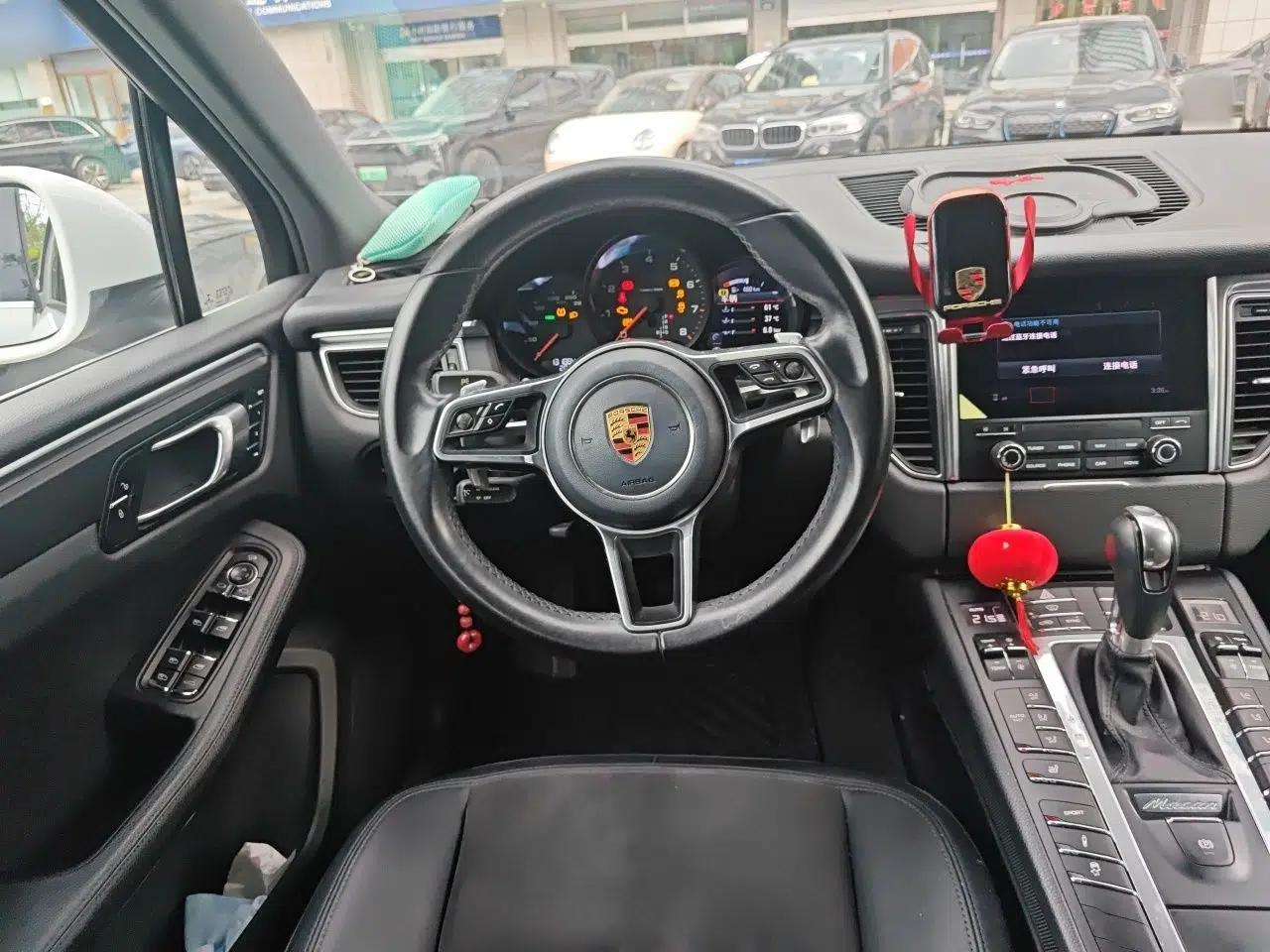 Porsche Macan 2017 Macan 2.0T — миниатюра 10