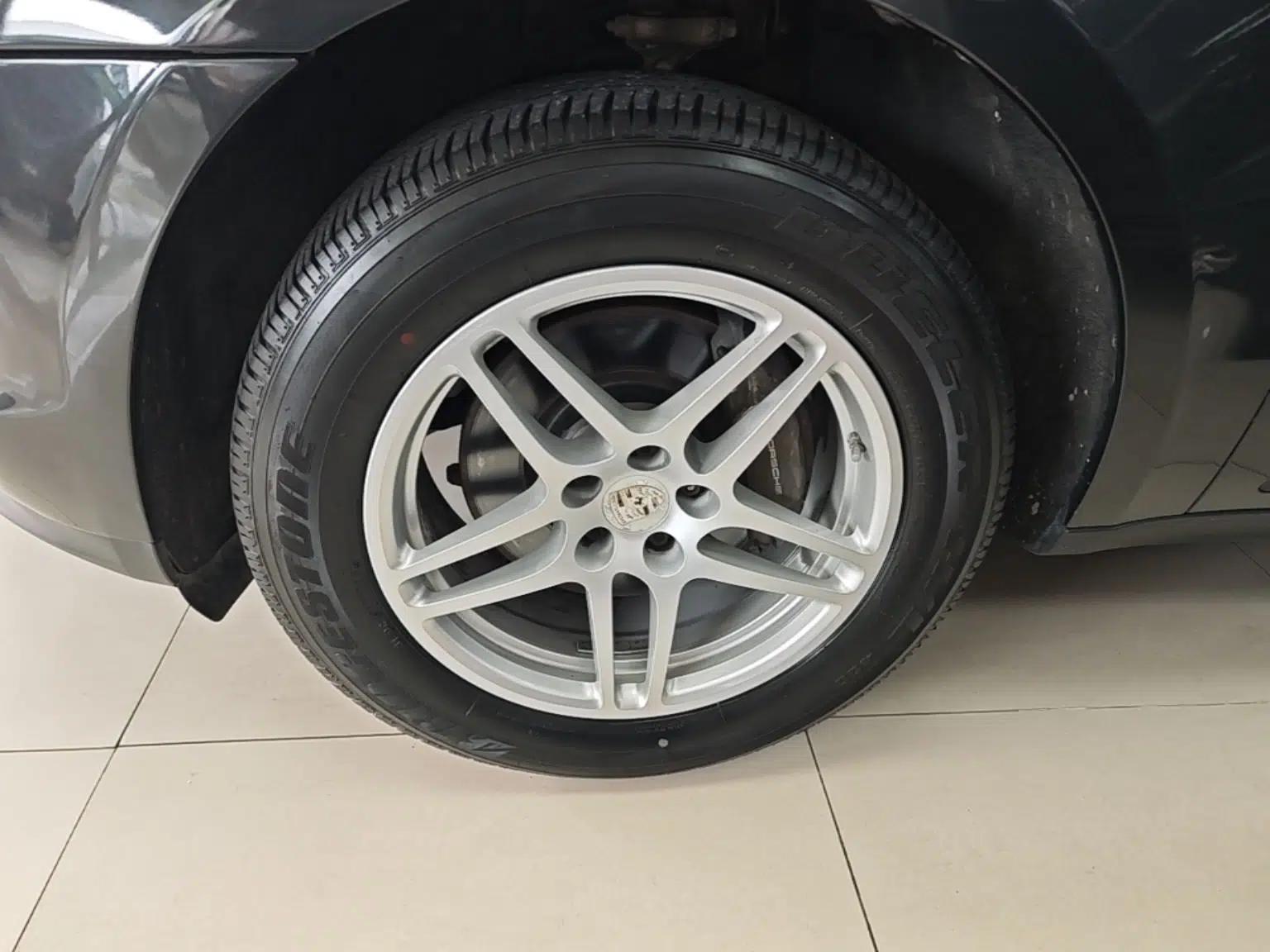 Porsche Macan 2020 Macan 2.0T — миниатюра 10