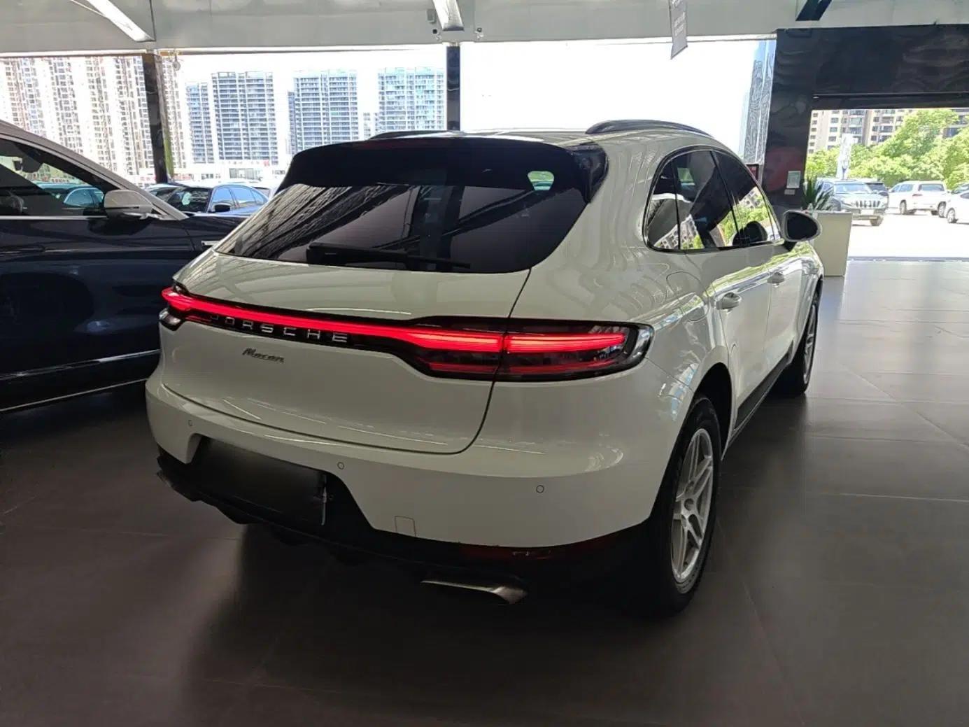 Porsche Macan 2018 Macan 2.0T — миниатюра 6