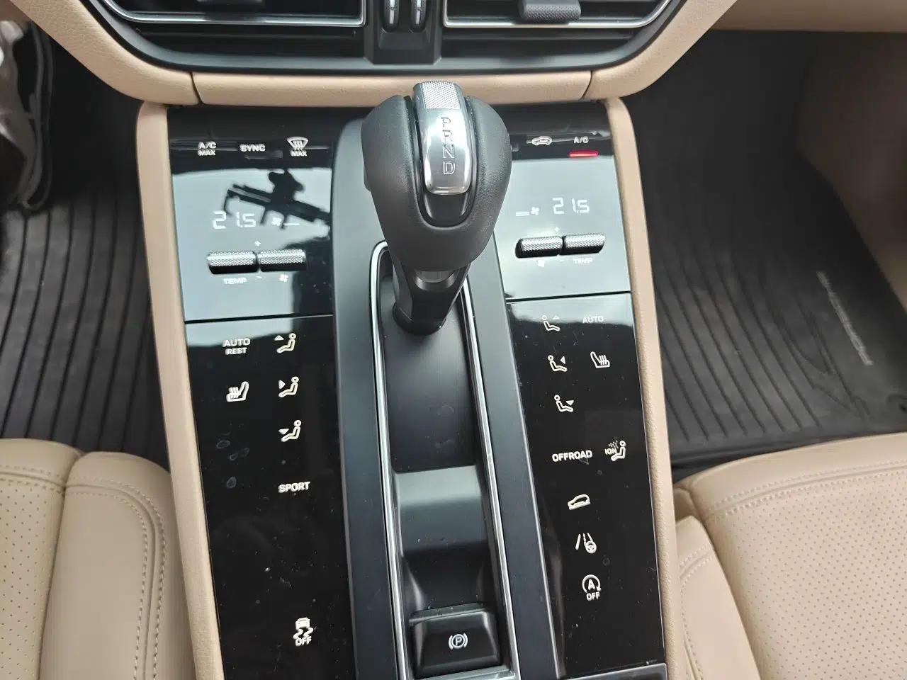 Porsche Macan 2022 Macan 2.0T — миниатюра 14