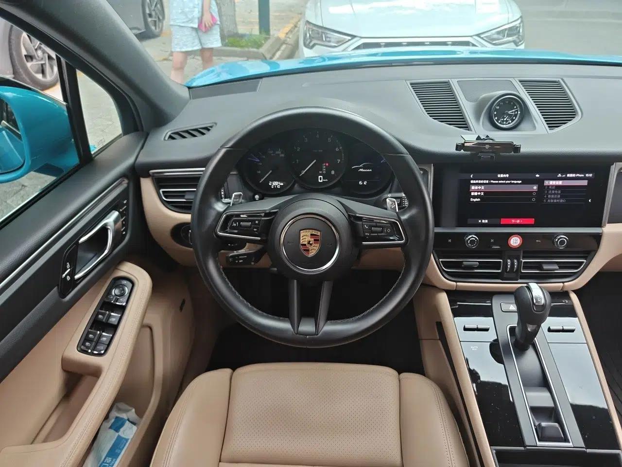 Porsche Macan 2022 Macan 2.0T — миниатюра 10