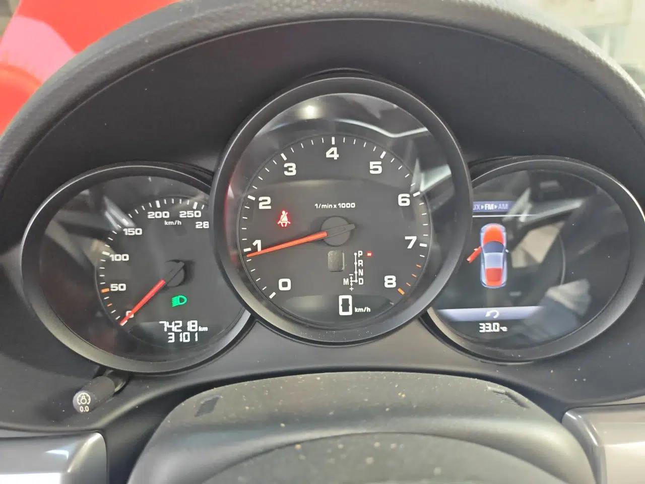 Porsche 718 2016 Cayman 2.0T — миниатюра 11
