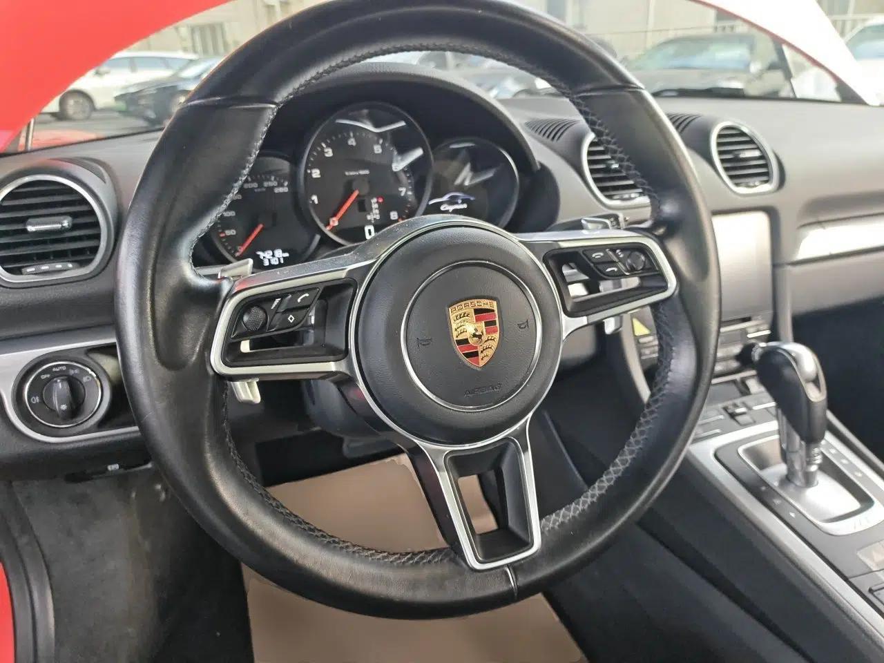 Porsche 718 2016 Cayman 2.0T — миниатюра 10