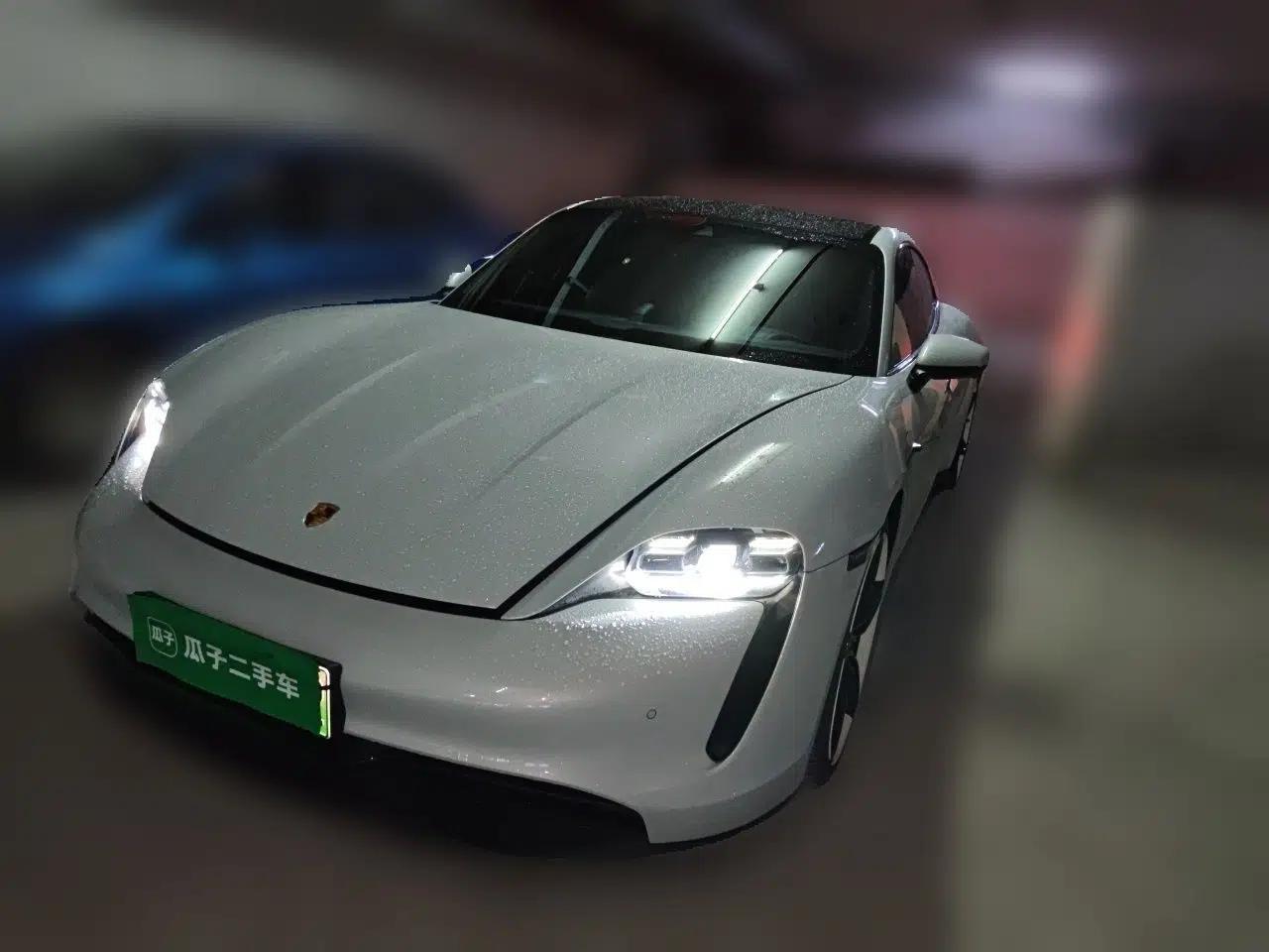 Porsche Taycan 2022-Year Updated Taycan — миниатюра 1