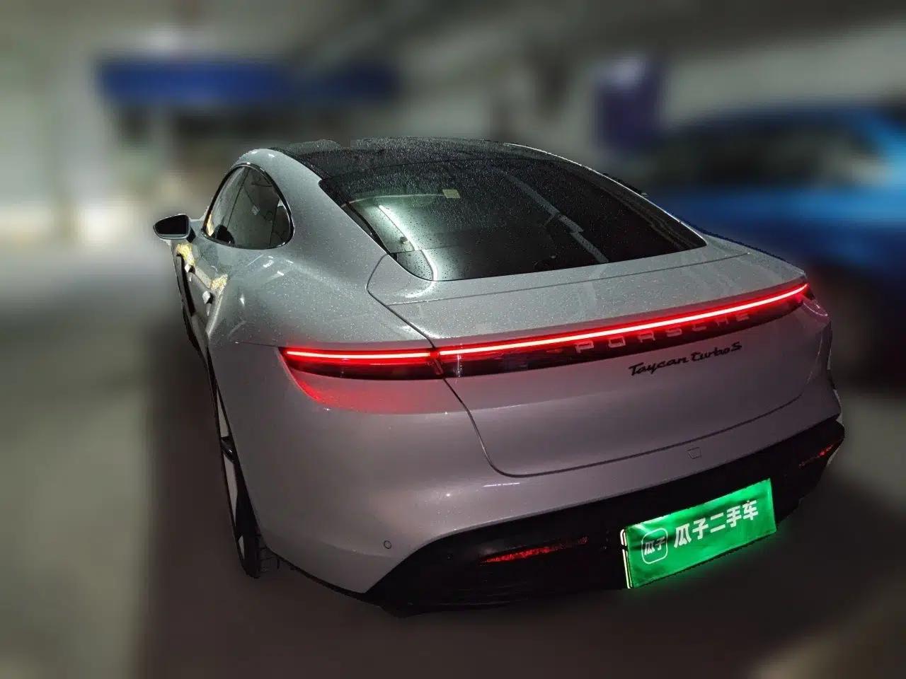 Porsche Taycan 2022-Year Updated Taycan — миниатюра 4