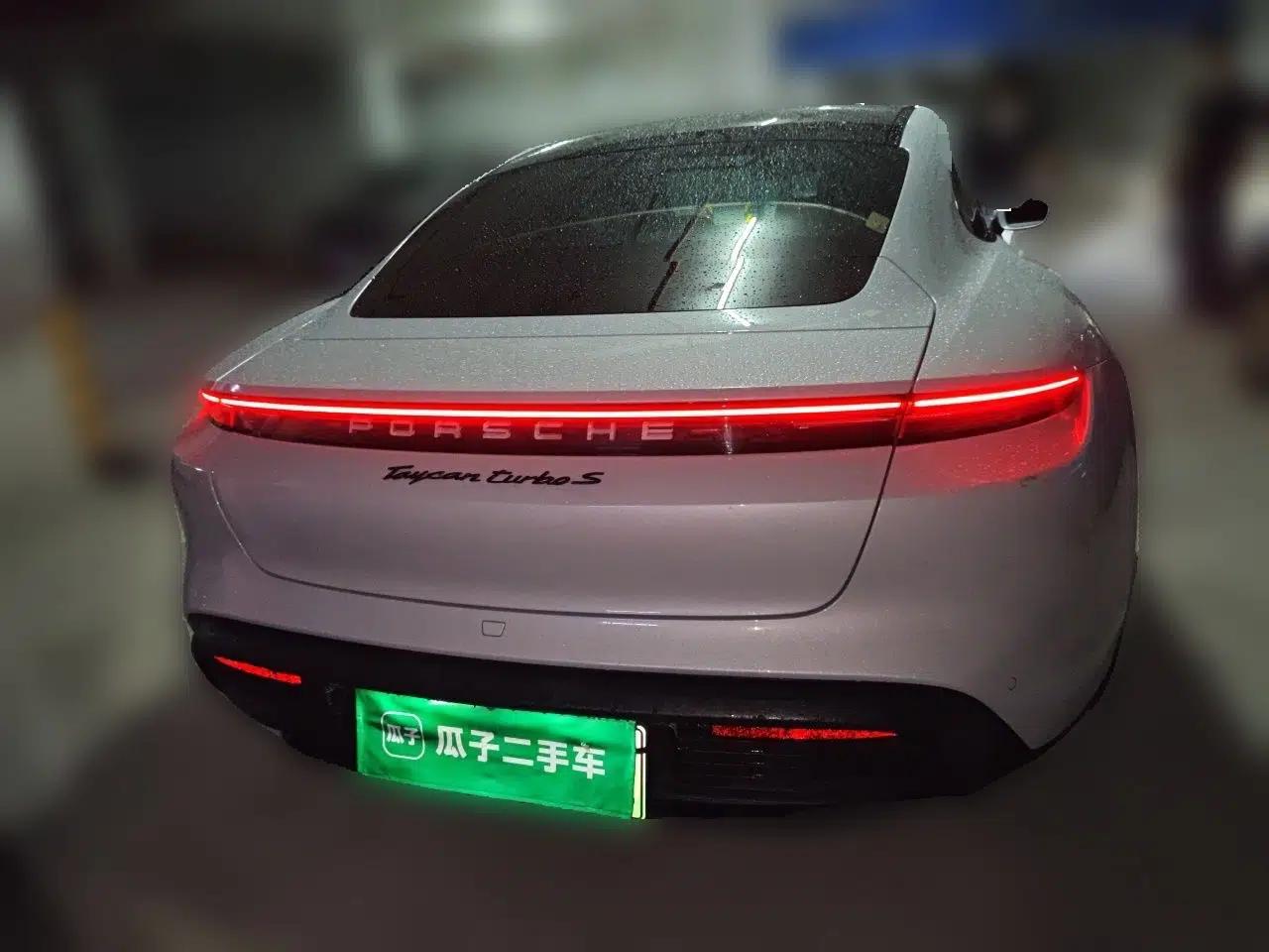Porsche Taycan 2022-Year Updated Taycan — миниатюра 5