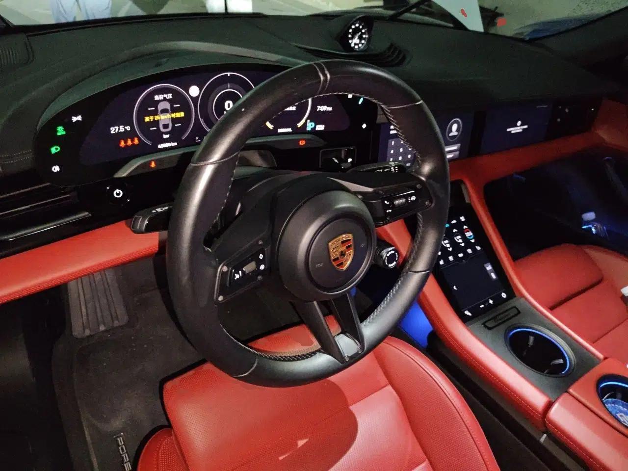 Porsche Taycan 2022-Year Updated Taycan — миниатюра 10