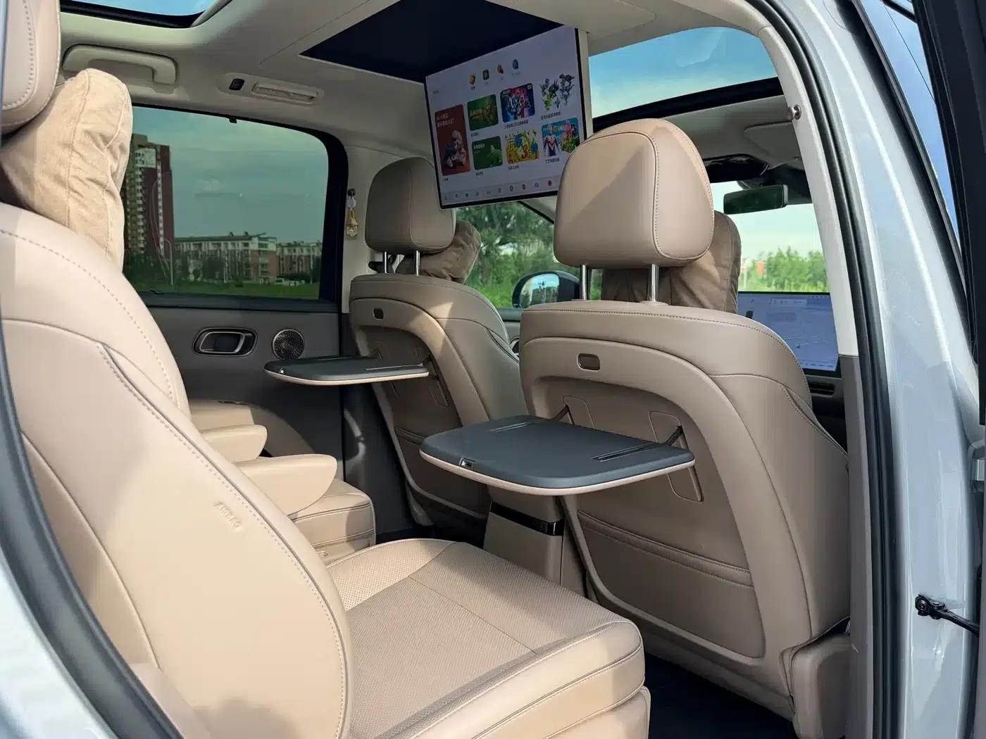 Li Auto i8 2025 Standard Edition — миниатюра 12