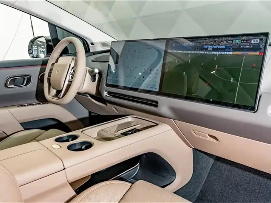 Li Auto i8 2025 Standard Edition — миниатюра 19