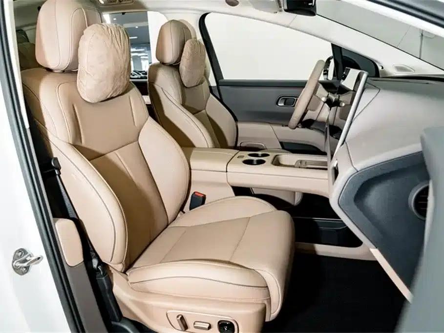 Li Auto i8 2025 Standard Edition — миниатюра 21