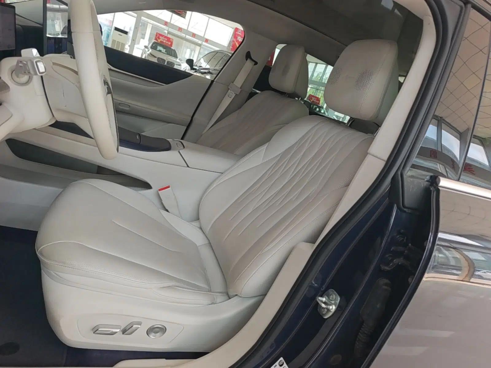 Buick L7 2025 Model Aivia — миниатюра 17