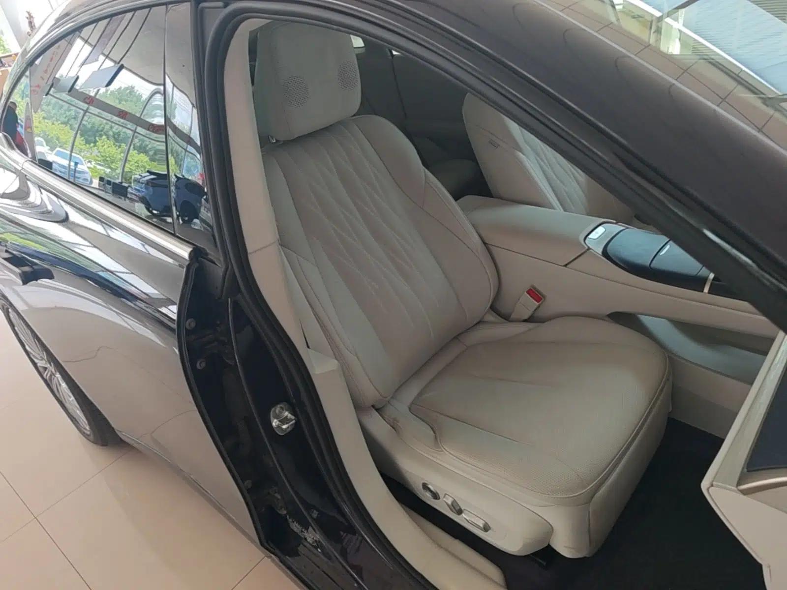 Buick L7 2025 Model Aivia — миниатюра 19