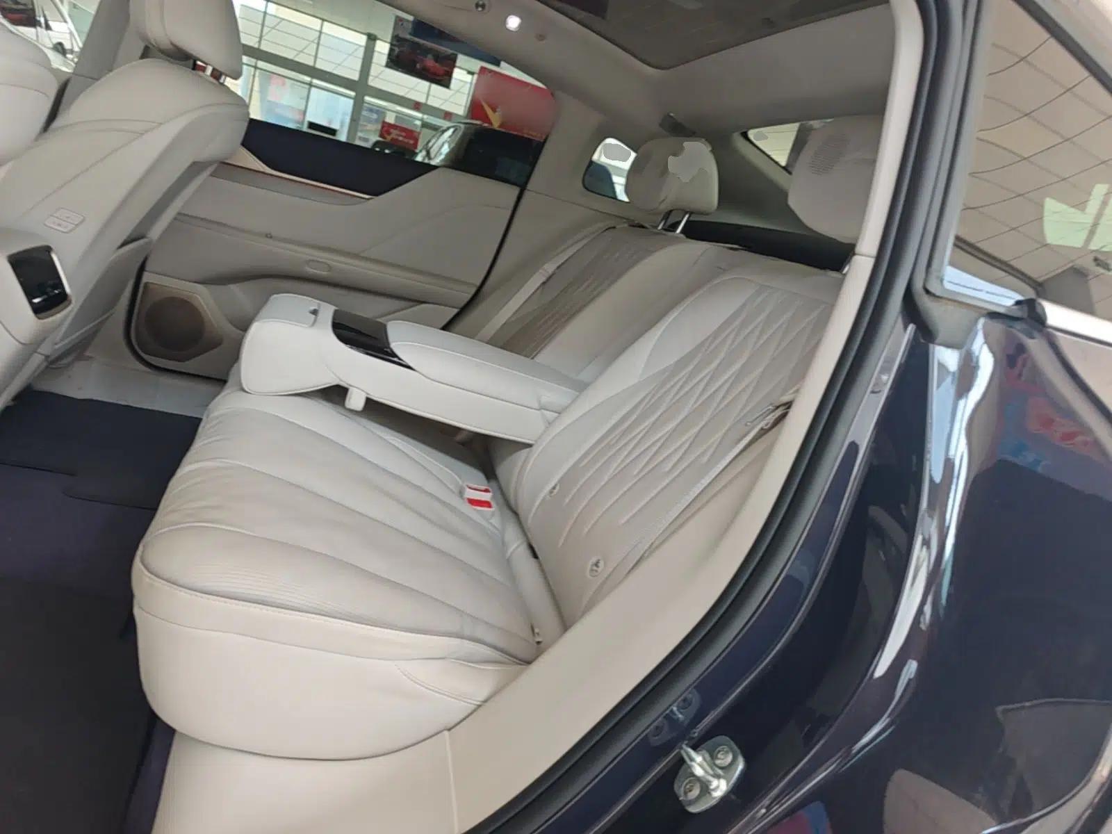 Buick L7 2025 Model Aivia — миниатюра 20