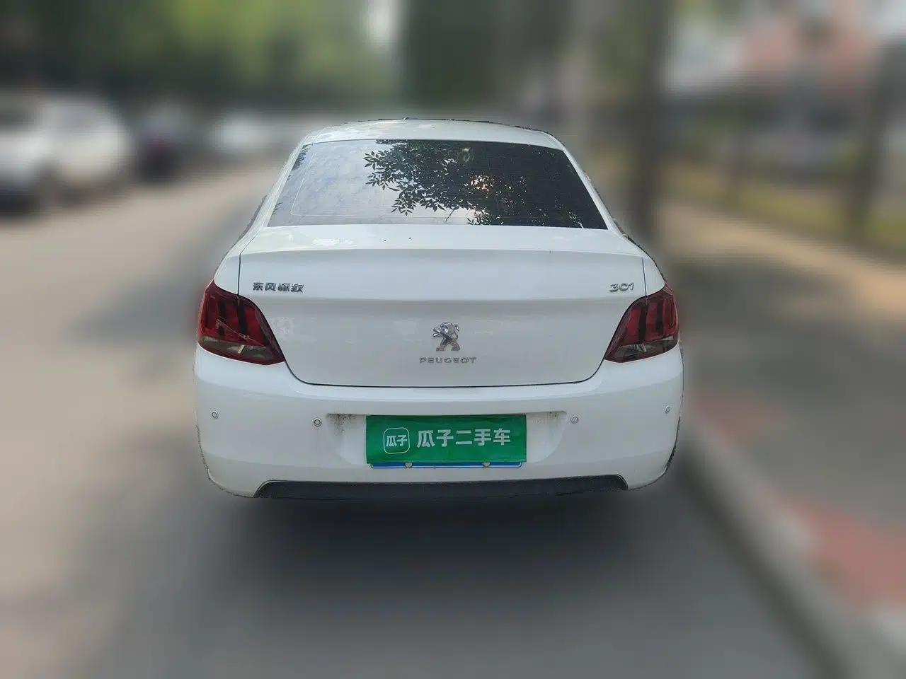 Peugeot 301 2018 1.6L Manual Comfort Edition — миниатюра 5