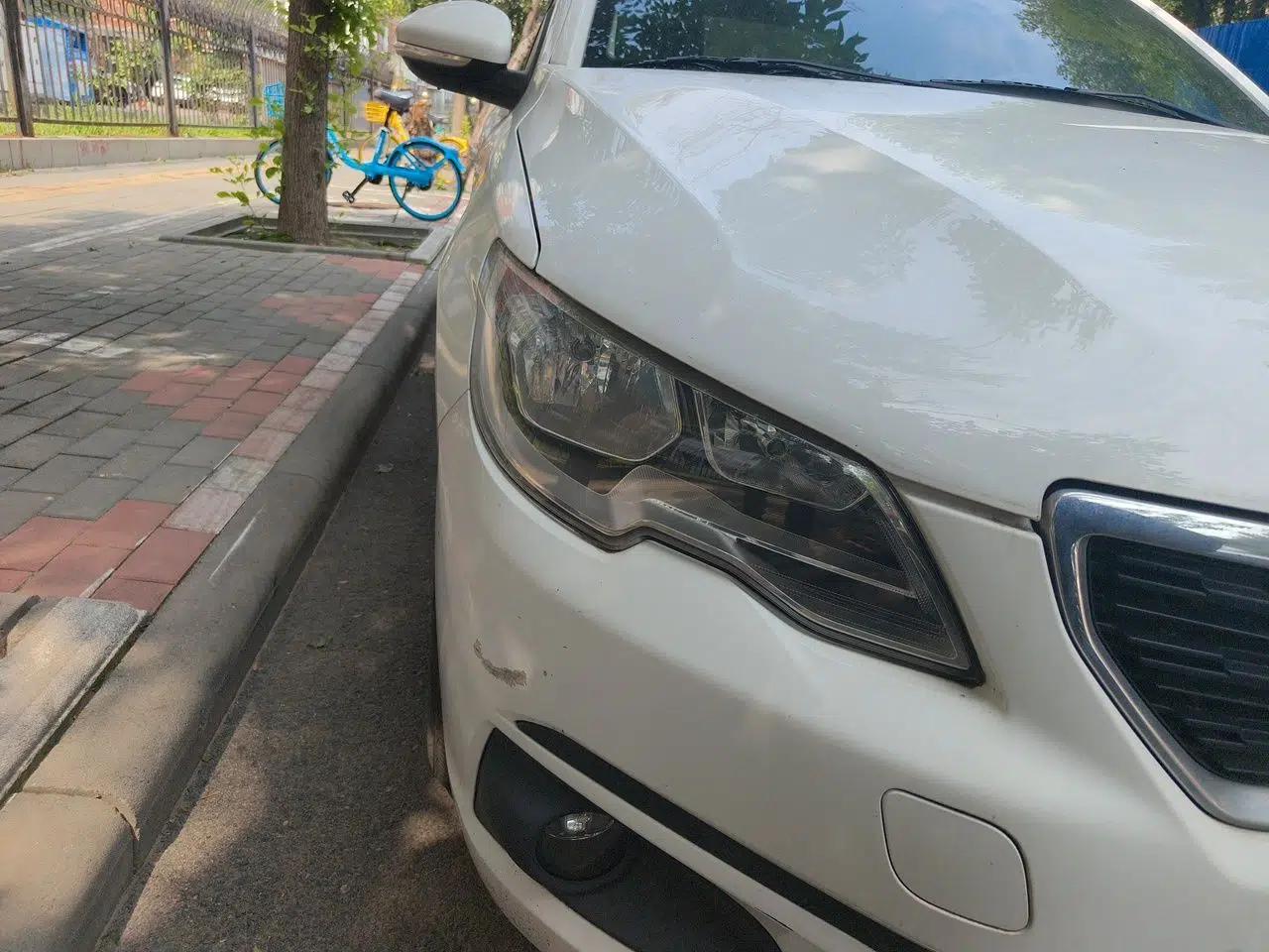 Peugeot 301 2018 1.6L Manual Comfort Edition — миниатюра 7