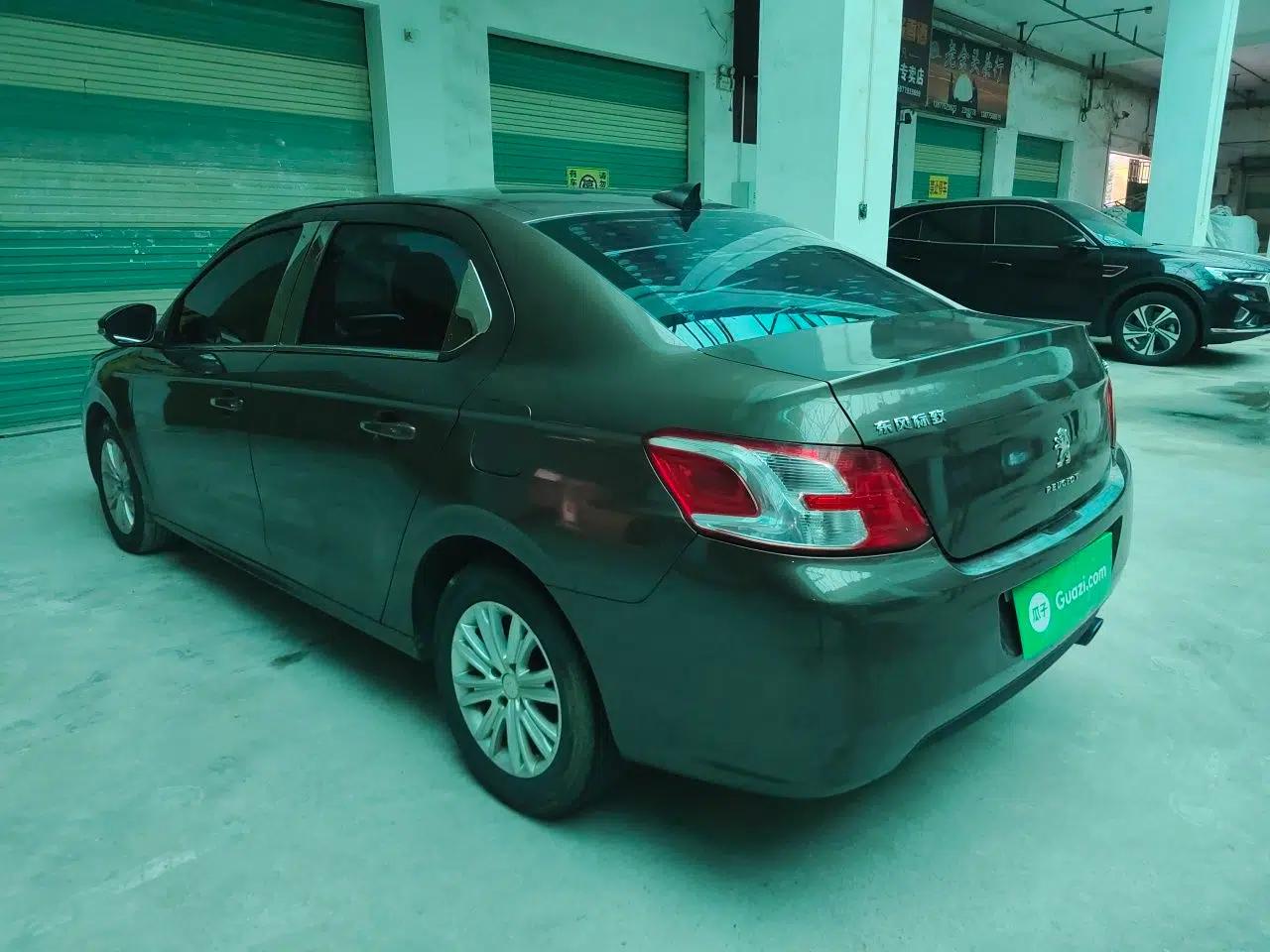 Peugeot 301 2014 1.6L Automatic Comfort Edition — миниатюра 4