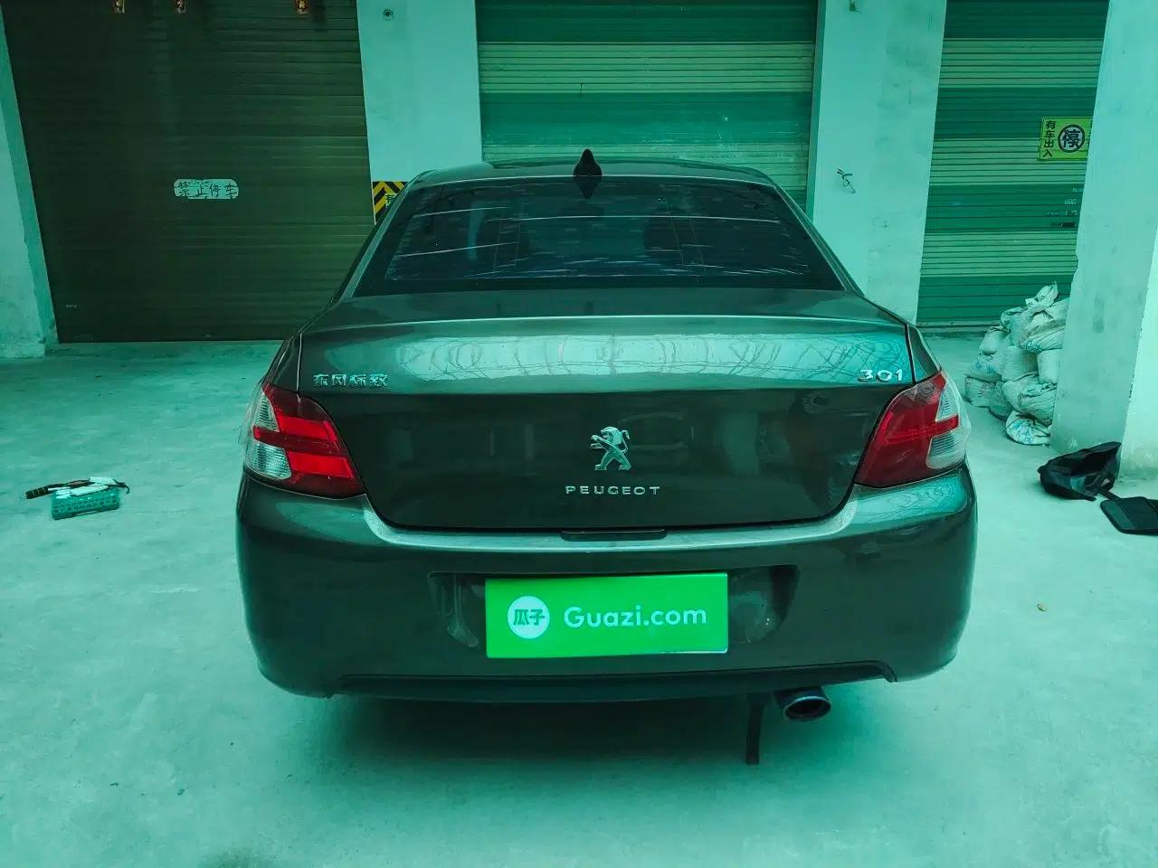 Peugeot 301 2014 1.6L Automatic Comfort Edition — миниатюра 5