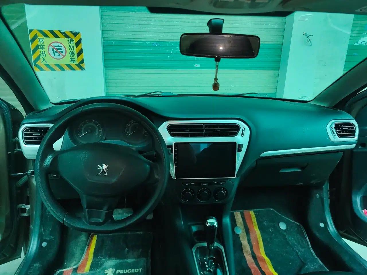 Peugeot 301 2014 1.6L Automatic Comfort Edition — миниатюра 9