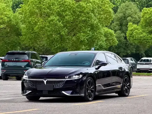 Voyah Chasing the Light 2024 PHEV AWD Long Range Flagship Edition