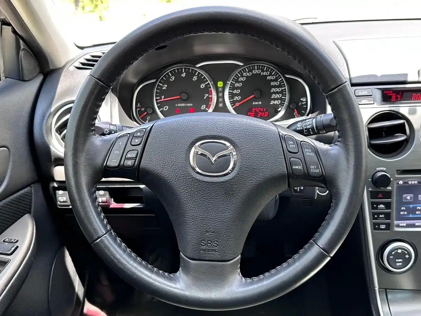 Mazda 6 2015 2.0L Automatic Fashion Edition — миниатюра 12