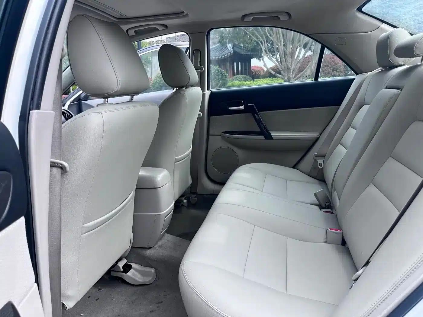 Mazda 6 2013 2.0L Automatic Super Luxury Edition — миниатюра 15