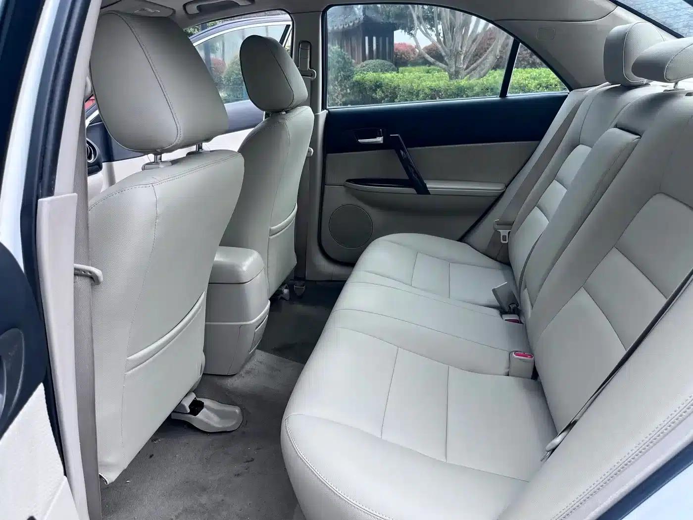 Mazda 6 2013 2.0L Automatic Super Luxury Edition — миниатюра 17